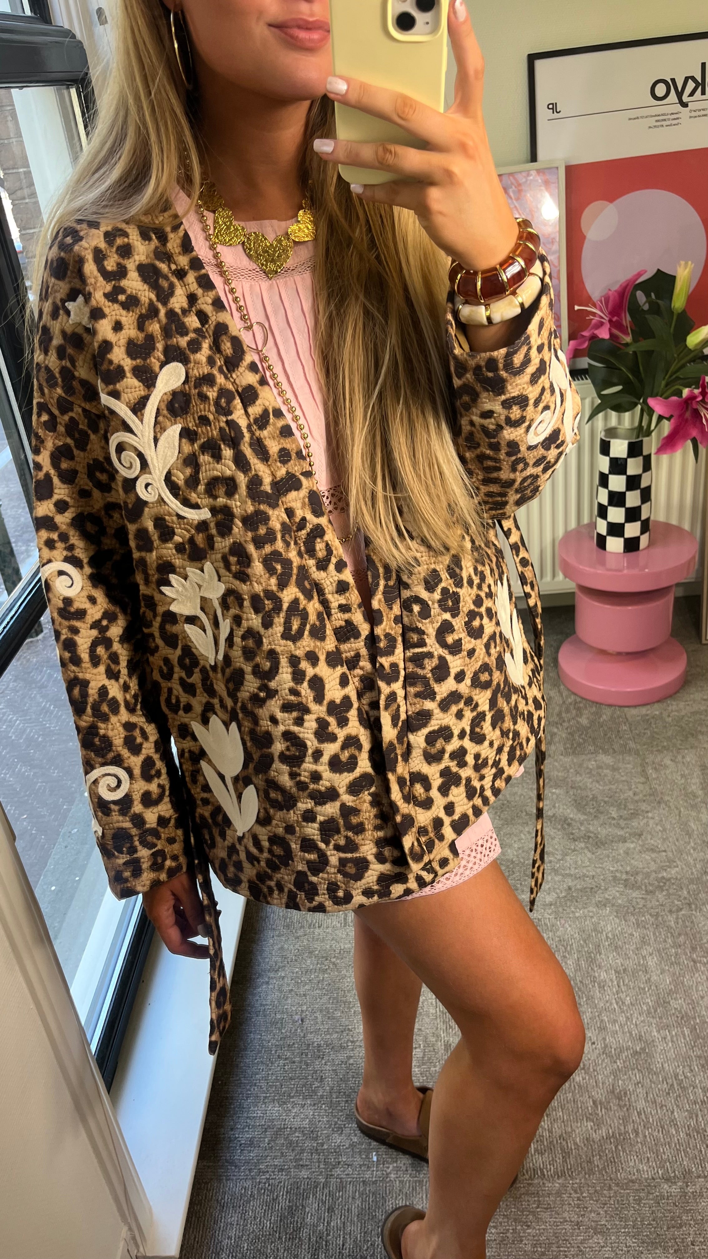 MUSTHAVE AMALIA PANTERJASJE