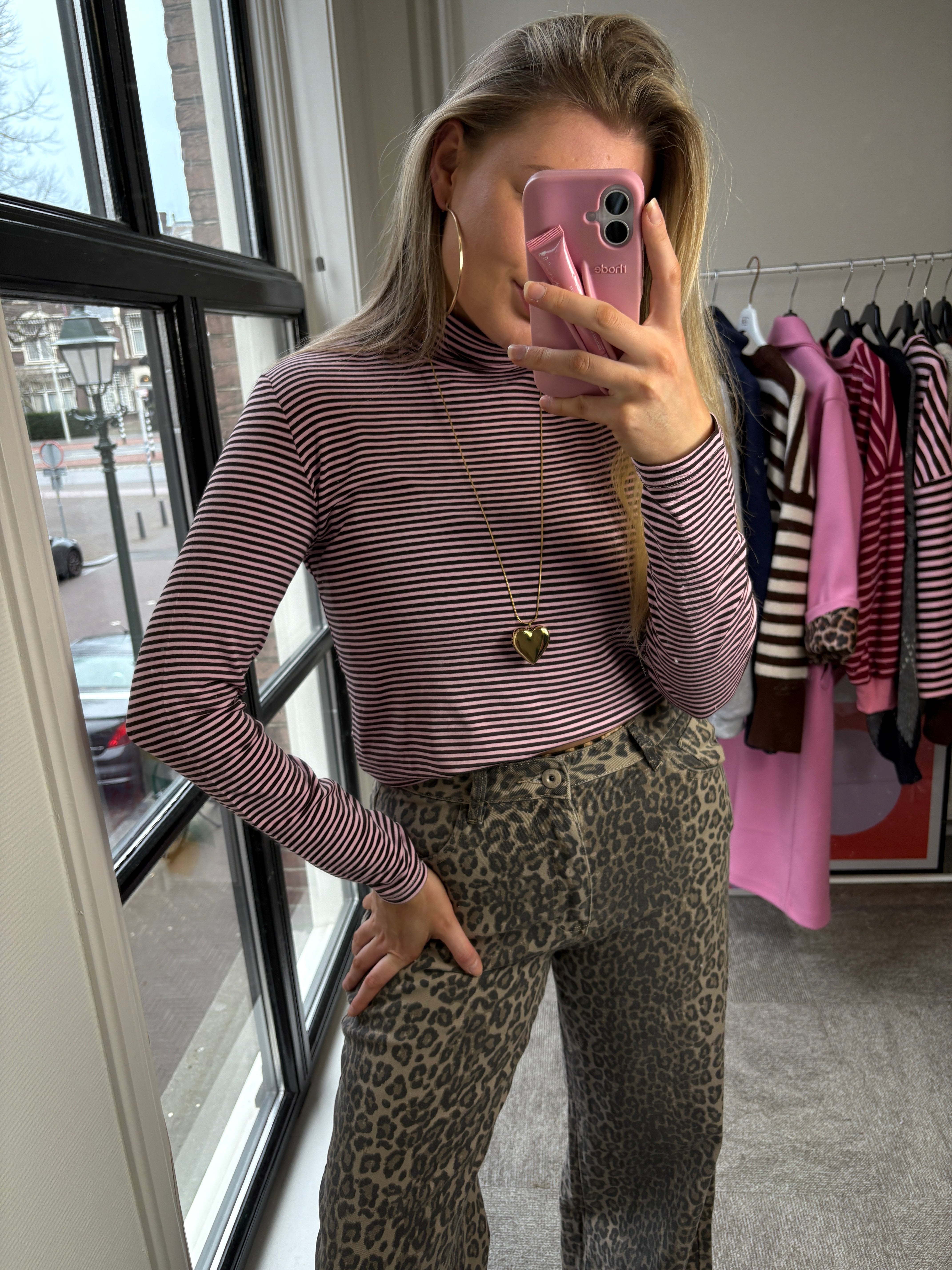 STREEPJES COLLETJE ROZE BRUIN