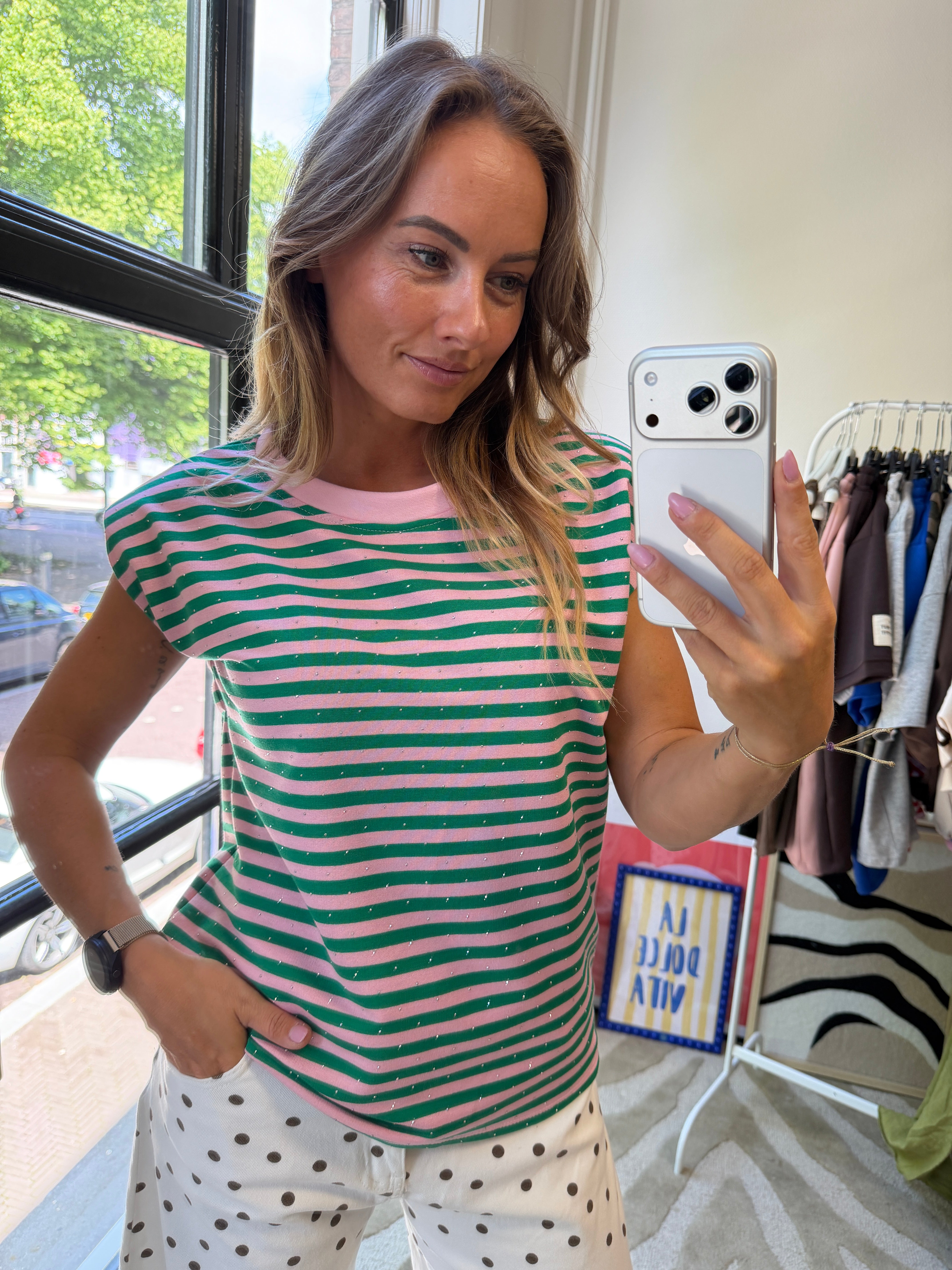 MOLLY SHOULDER STREEP TOP ROZE GROEN
