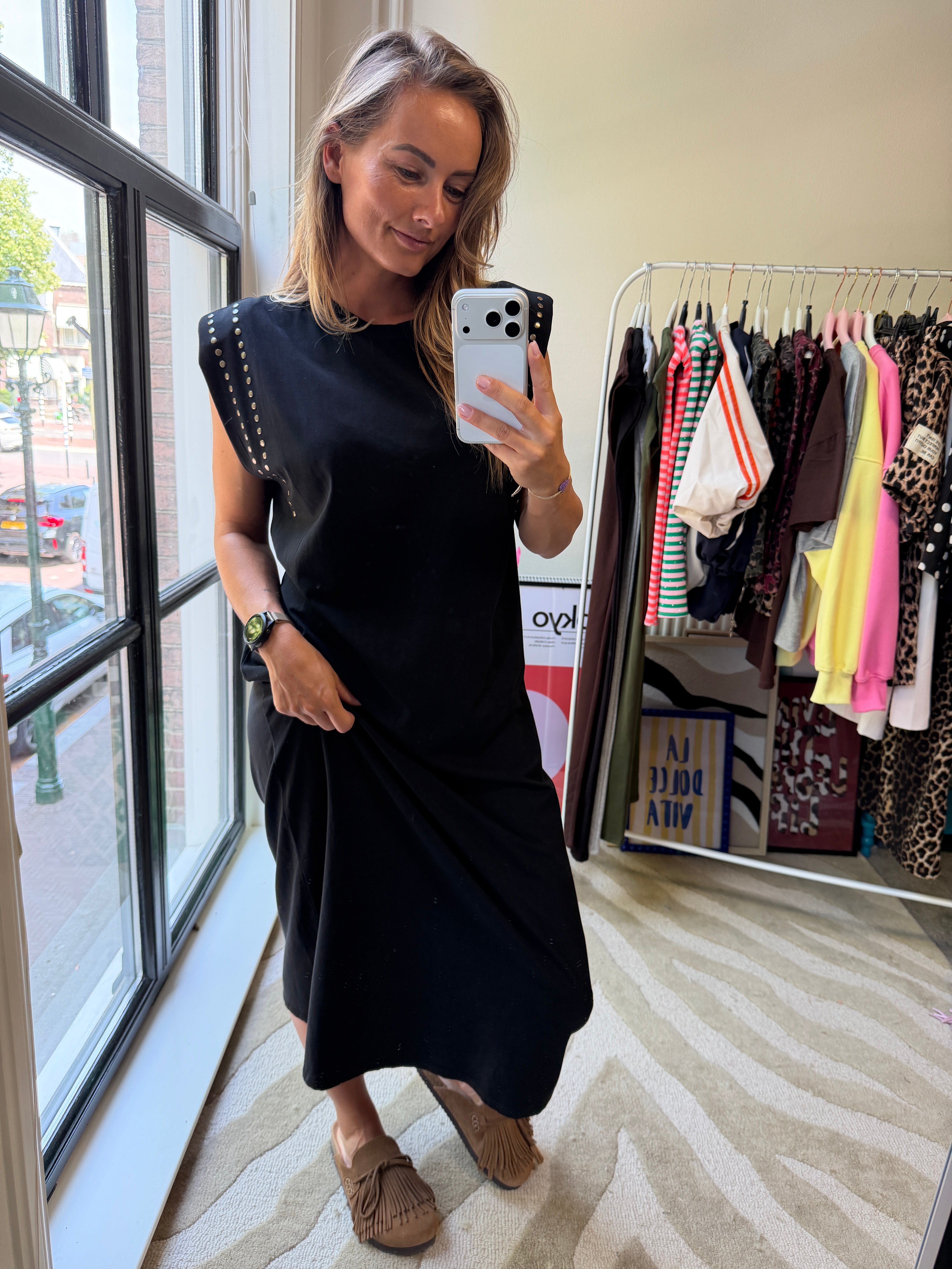 KIKI JURK MET STUDS ZWART