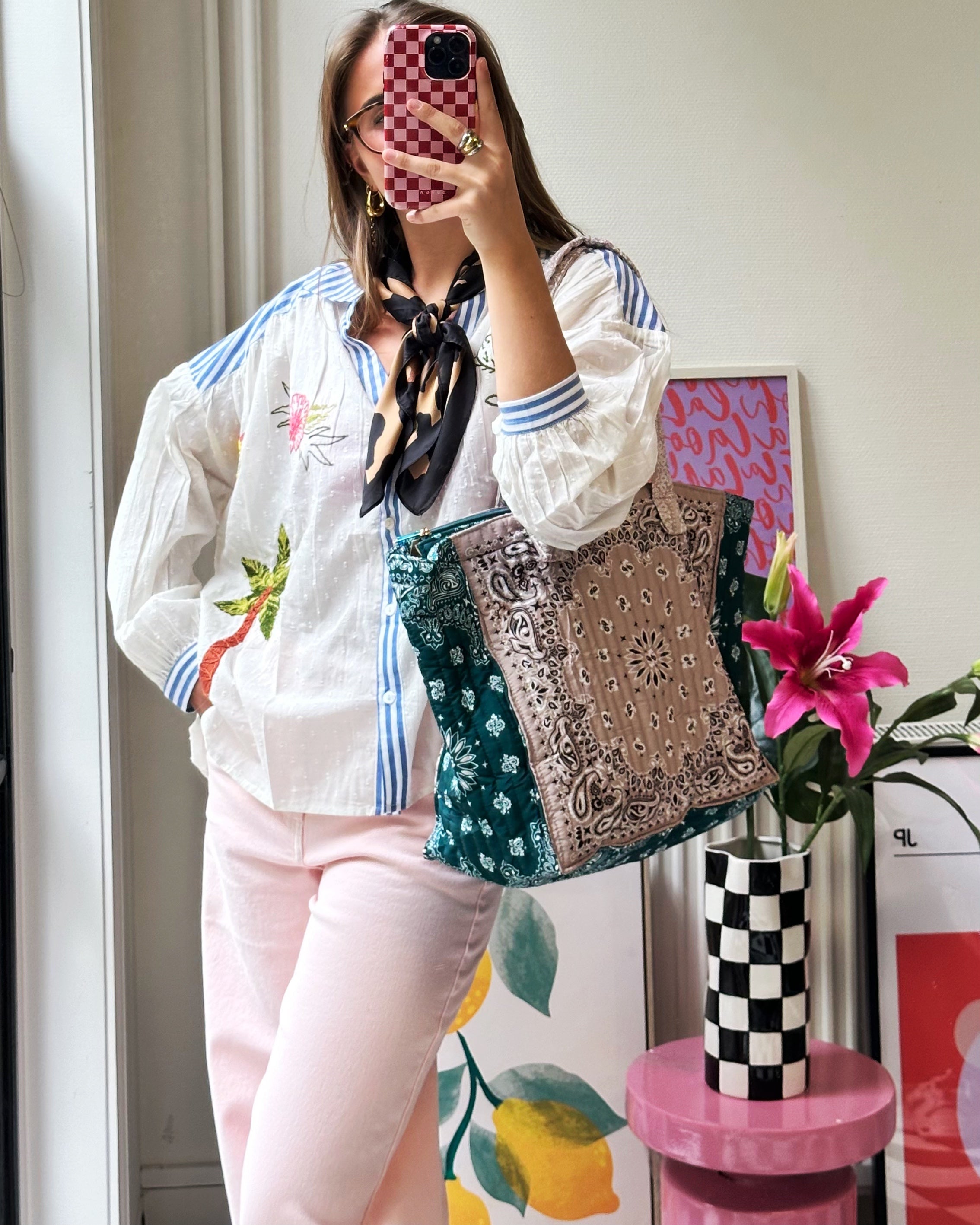 MUSTHAVE SHOPPER BANDANA