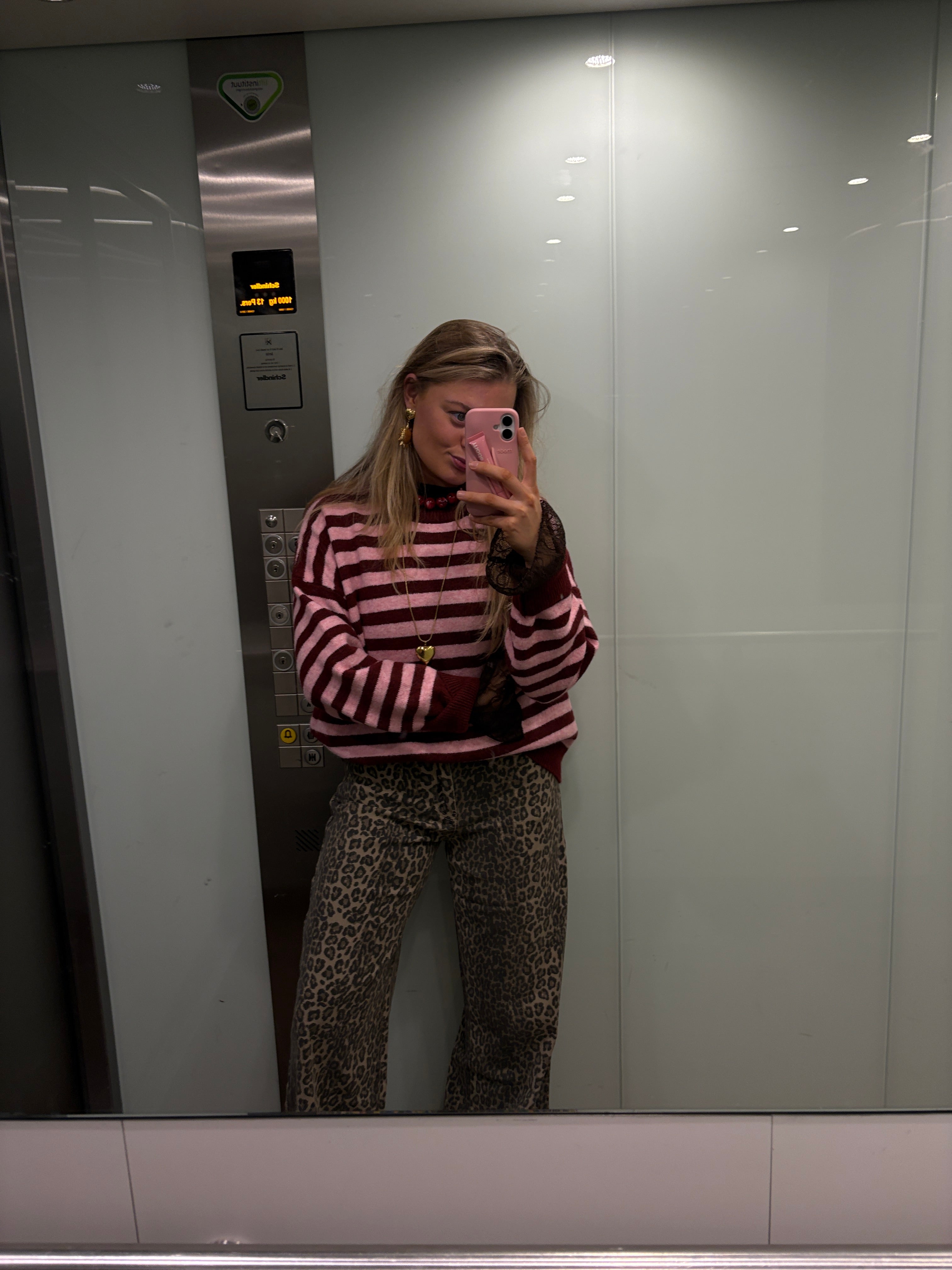 OLIVIA TRUI ROZE/ BURGUNDY