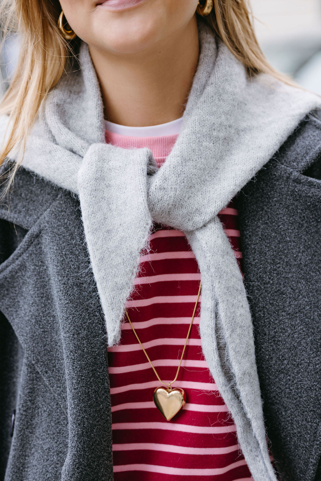 MUSTHAVE SJAALTJE GRIJS