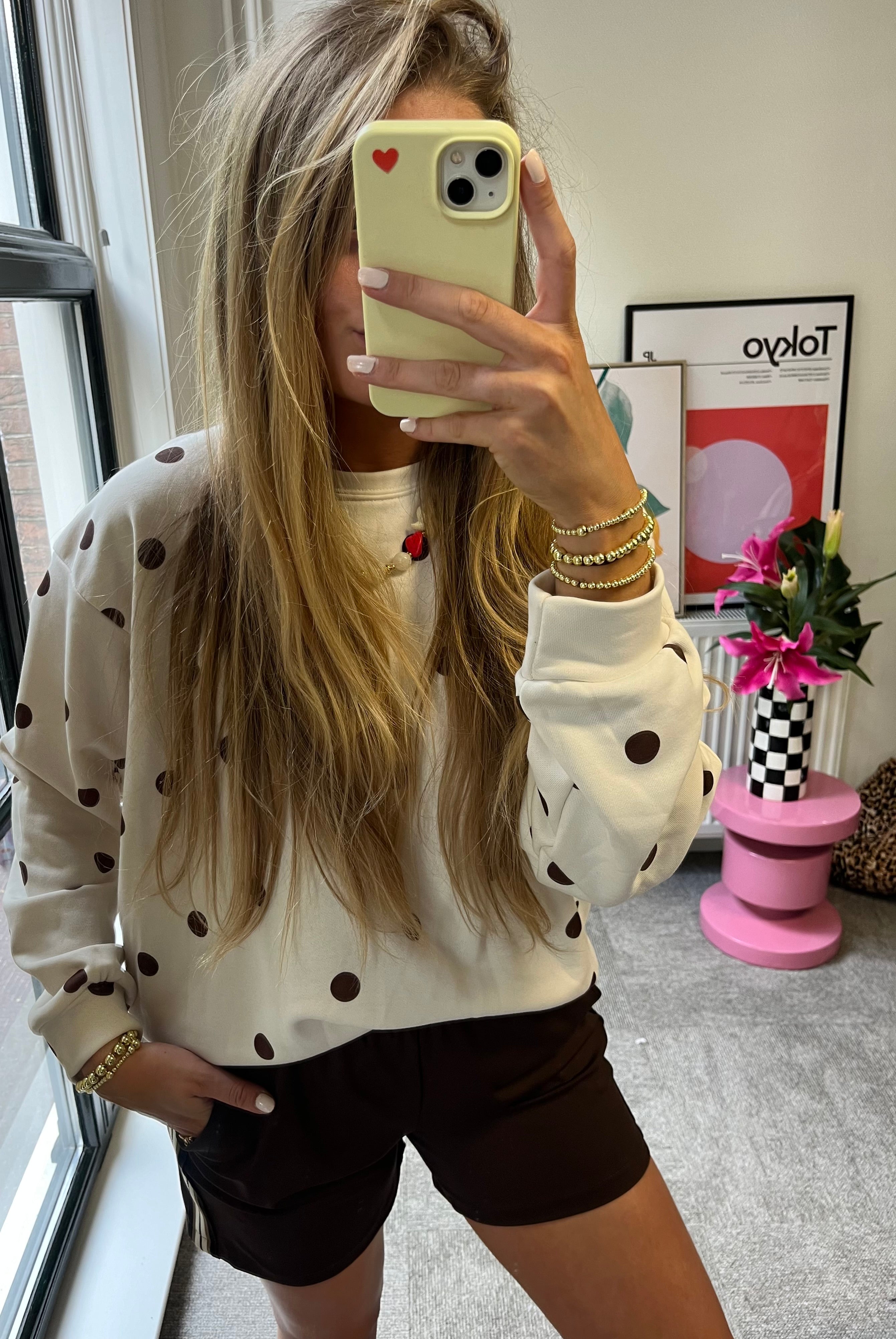 SHORT MET BIES BROWN