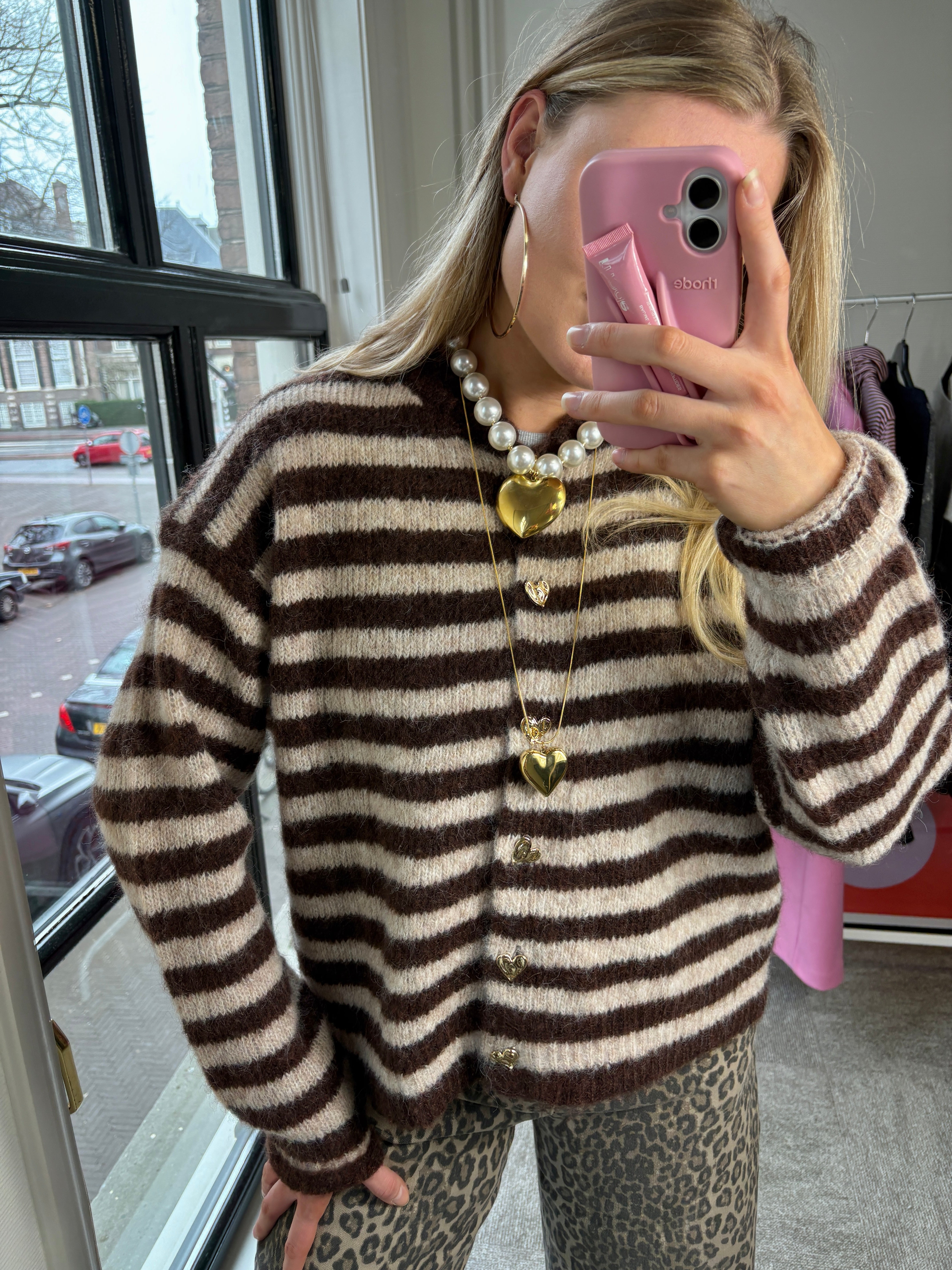 BO VESTJE HARTJES KNOPEN