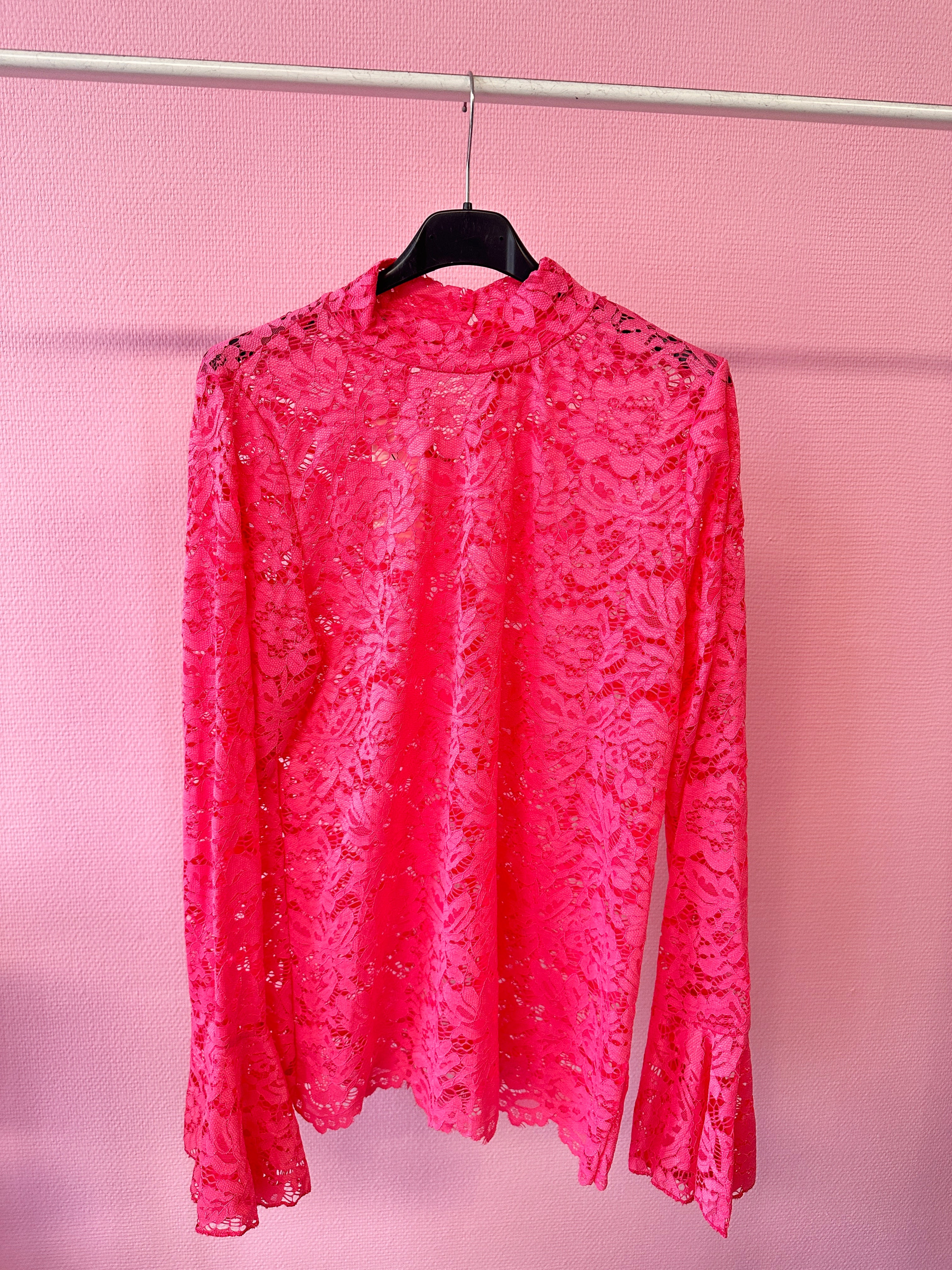 Lace Top Fuchsia