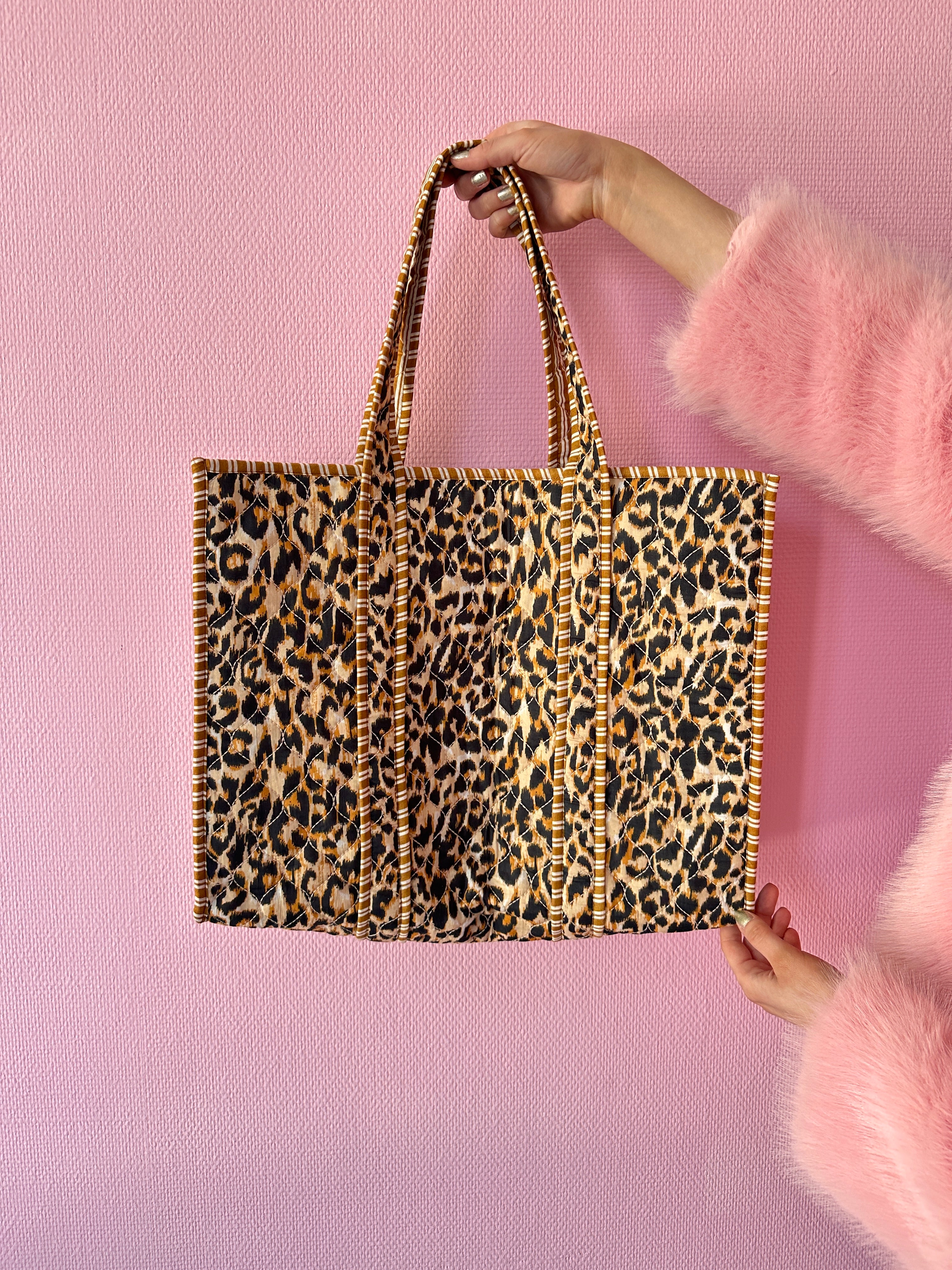 DE PANTER SHOPPER