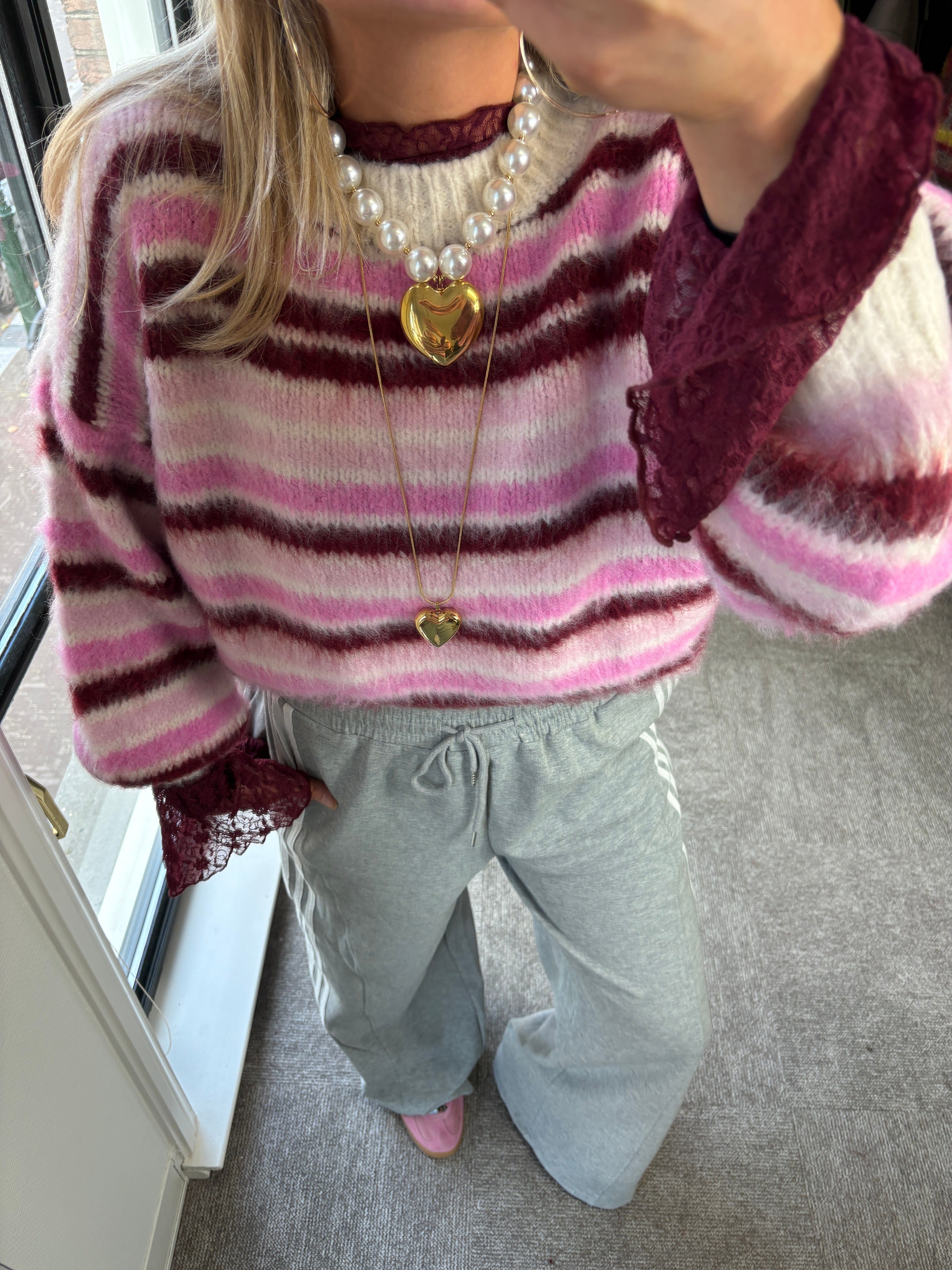 NAOMI MUSTHAVE SWEATER PINK/BORDEAUX