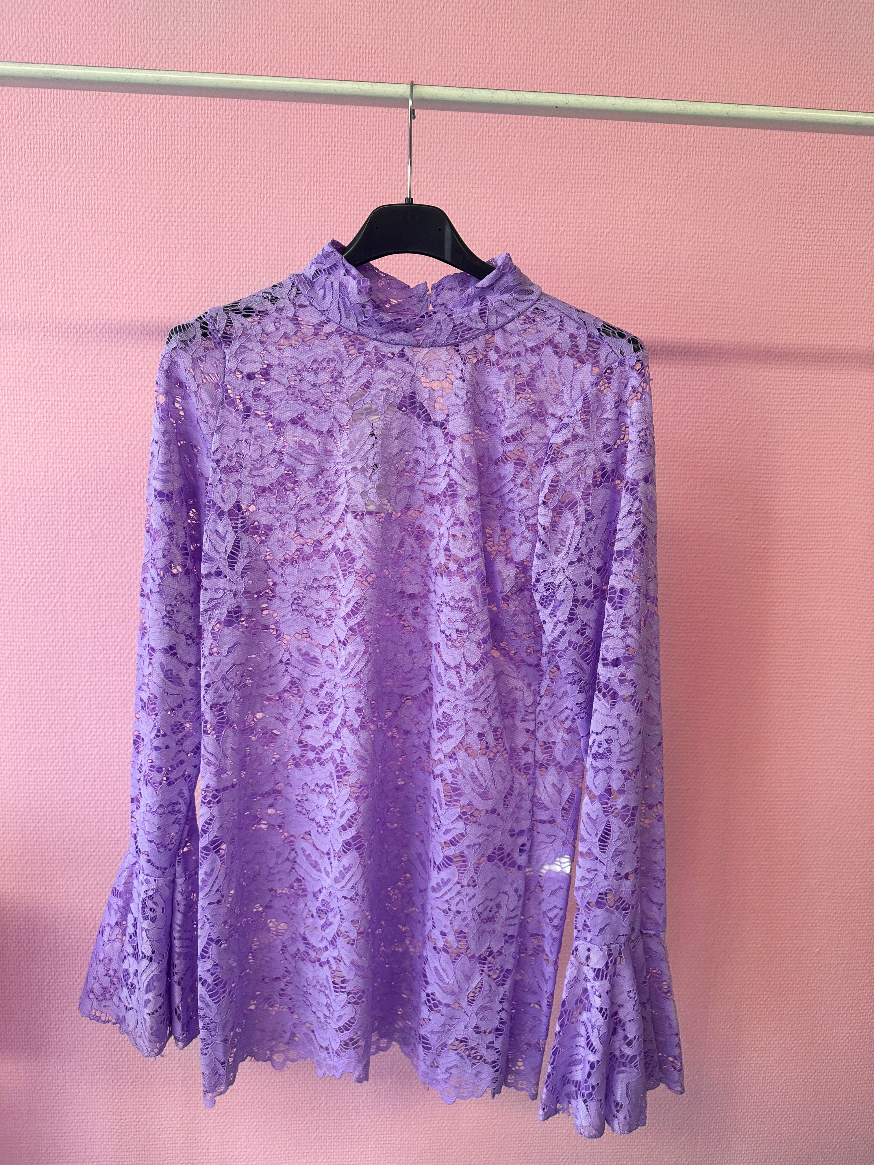 LACE TOP LILAC PURPLE