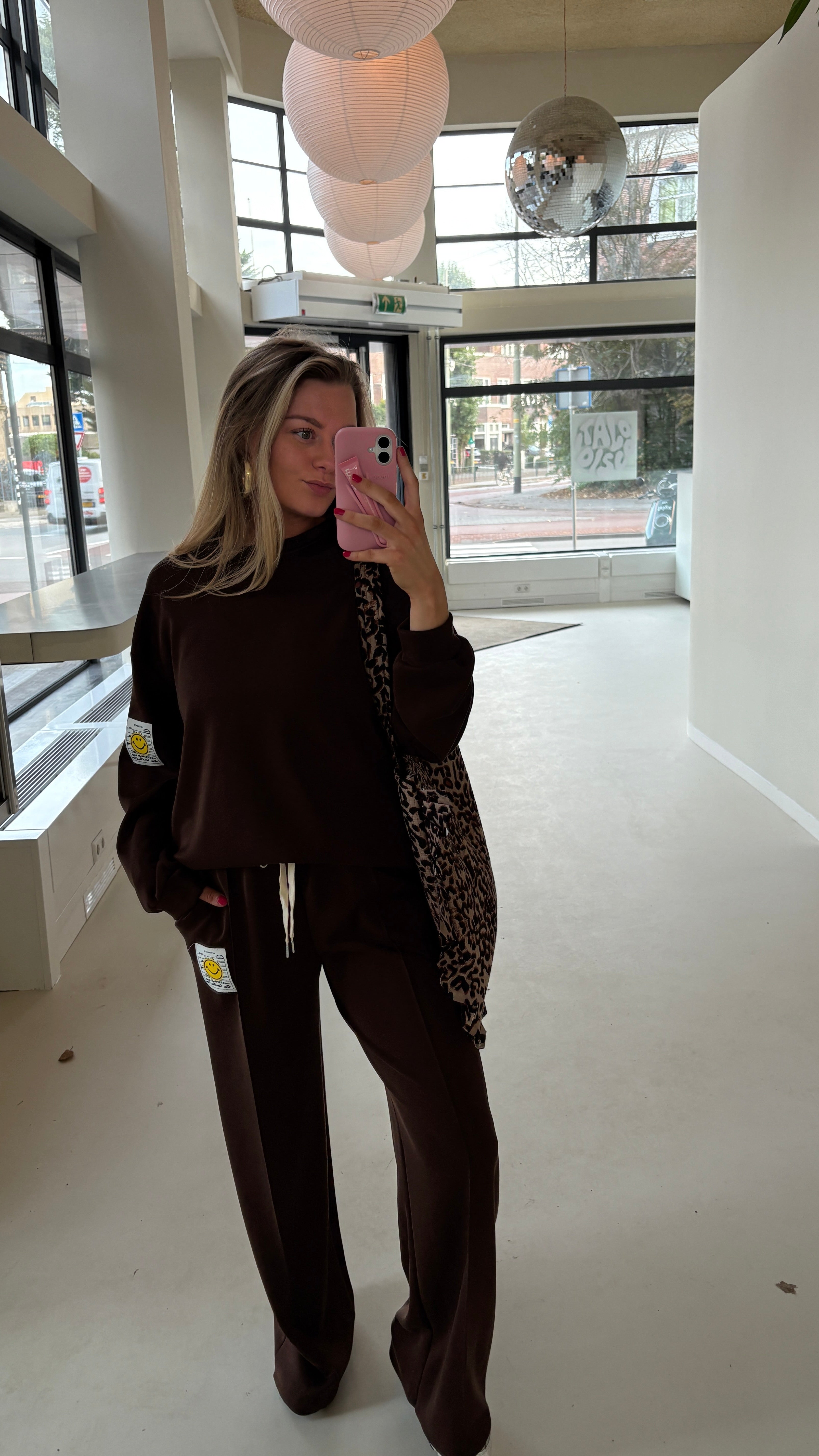 STEFFI SMILEY PAK BRUIN