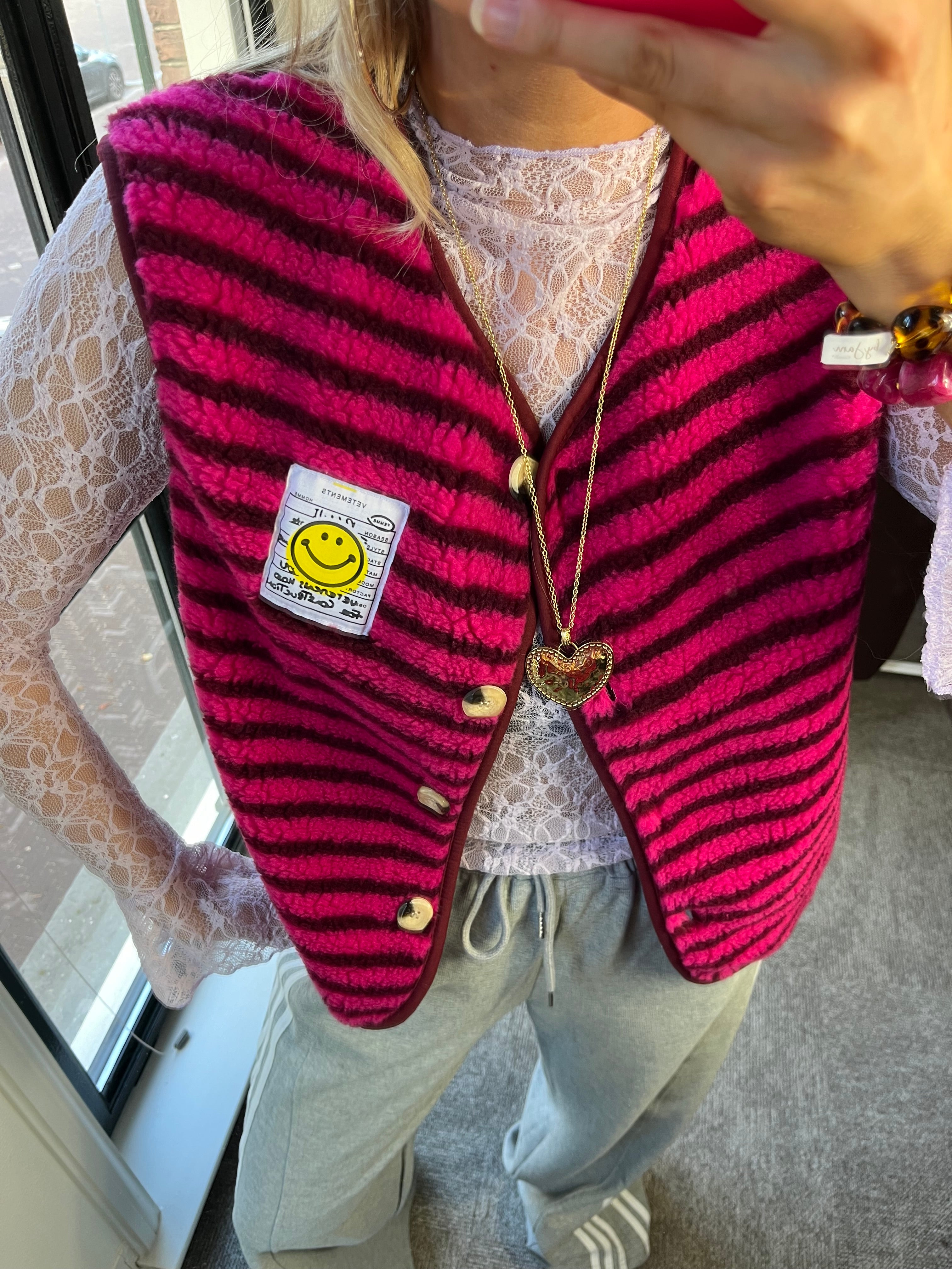 LILI NECKLACE