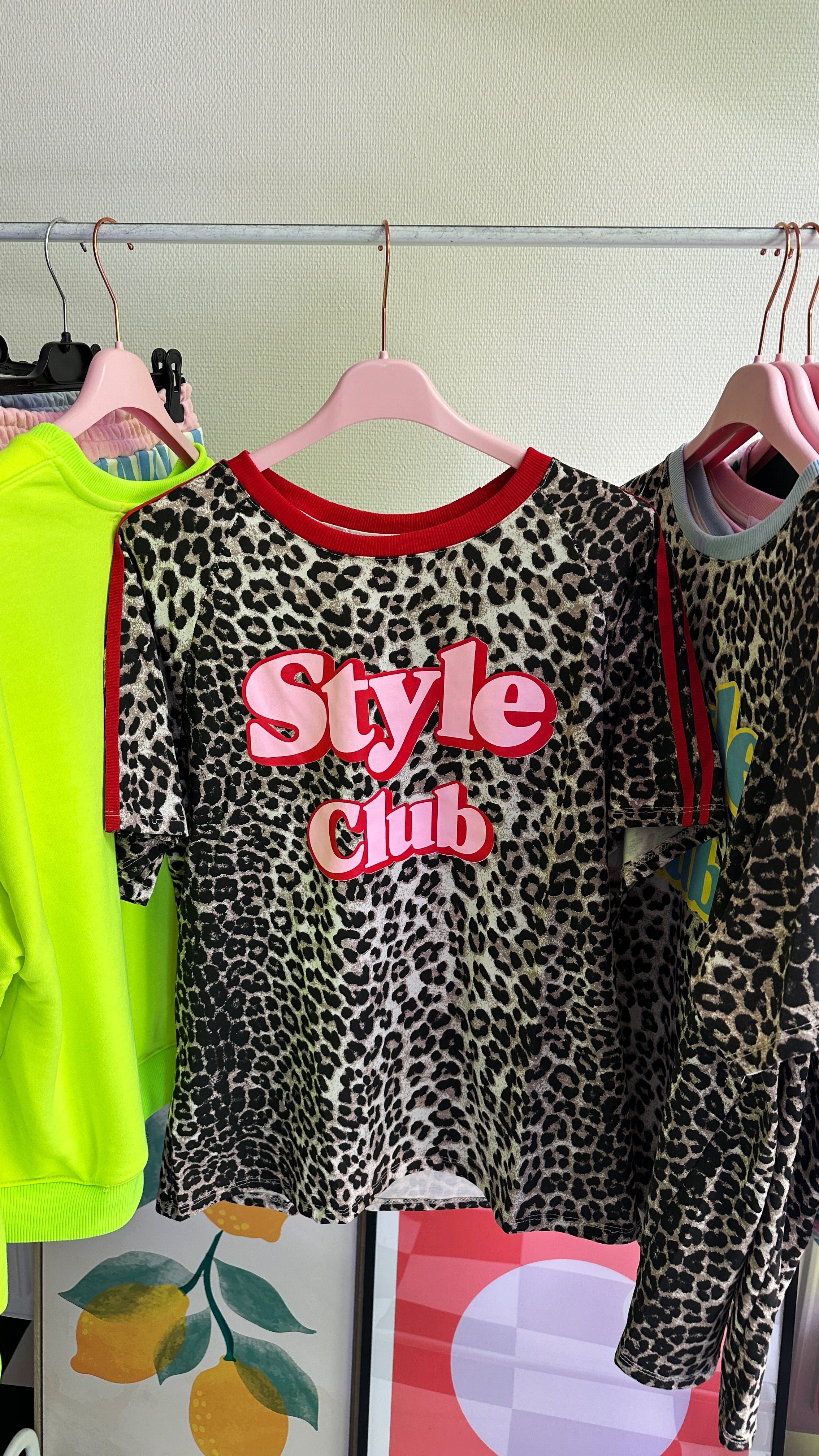 MUSTHAVE PANTER SHIRT MET ROOD