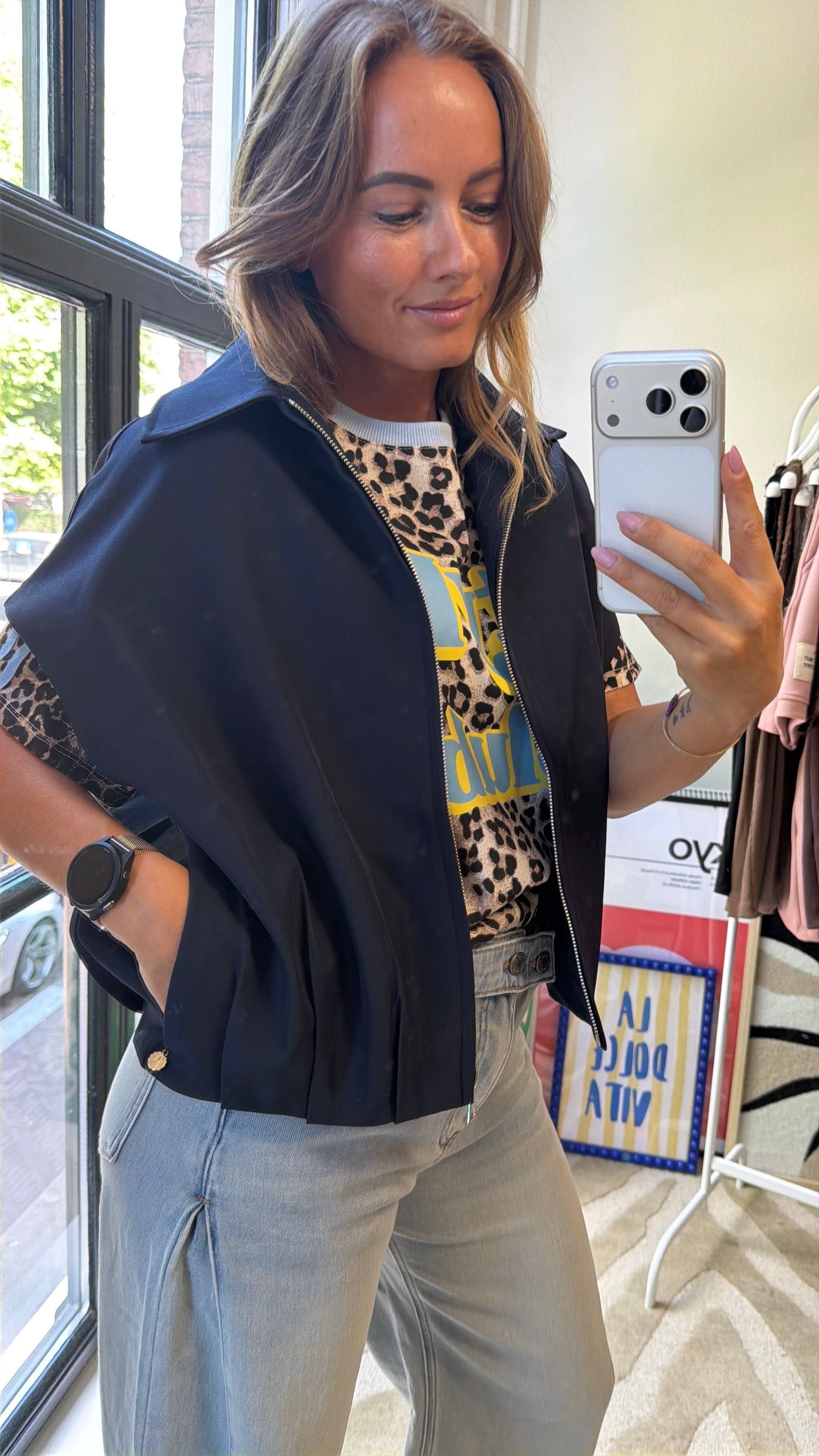 MASCHA DONKERBLAUW GILET