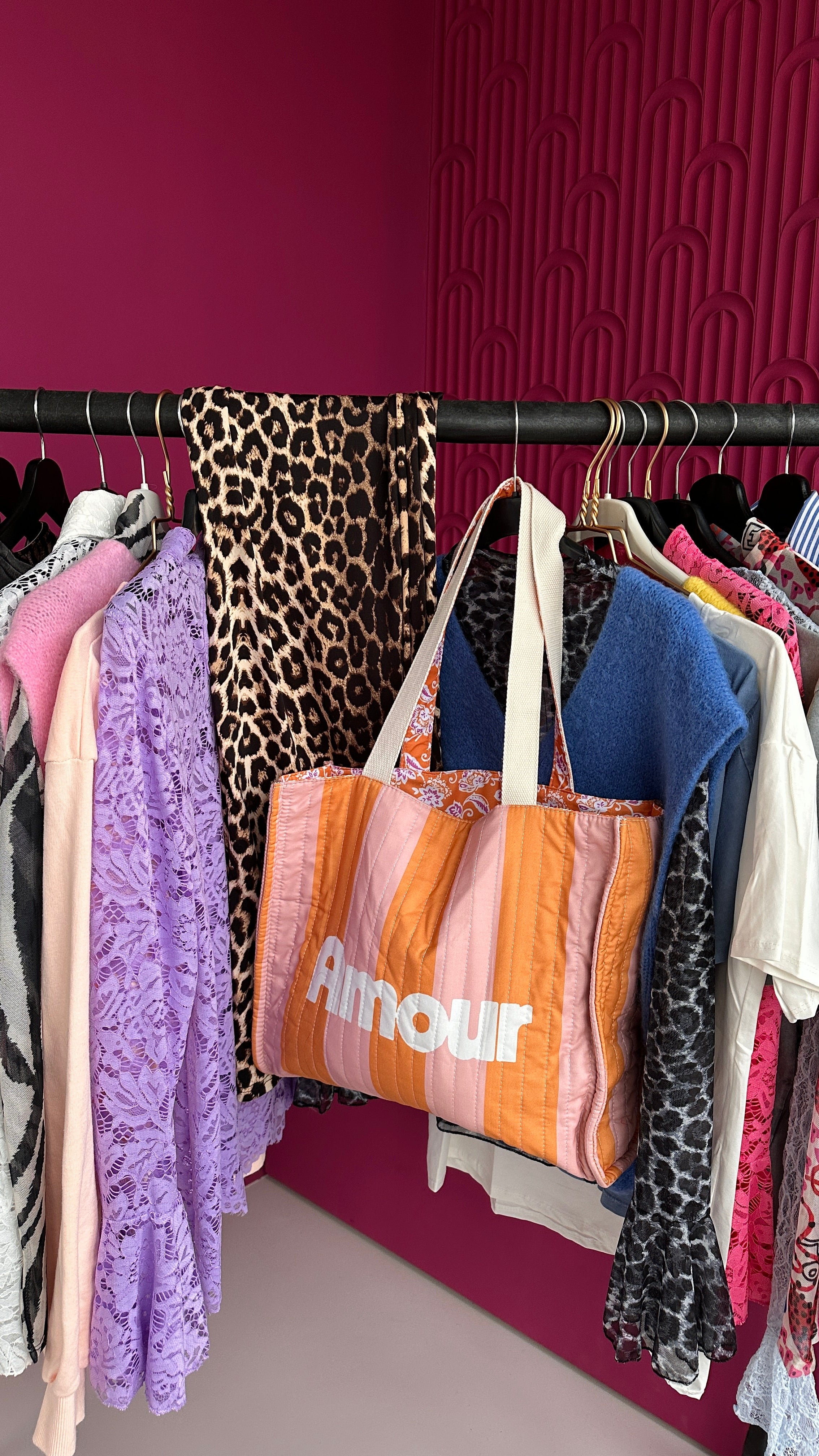 MUSTHAVE TAS roze oranje amour