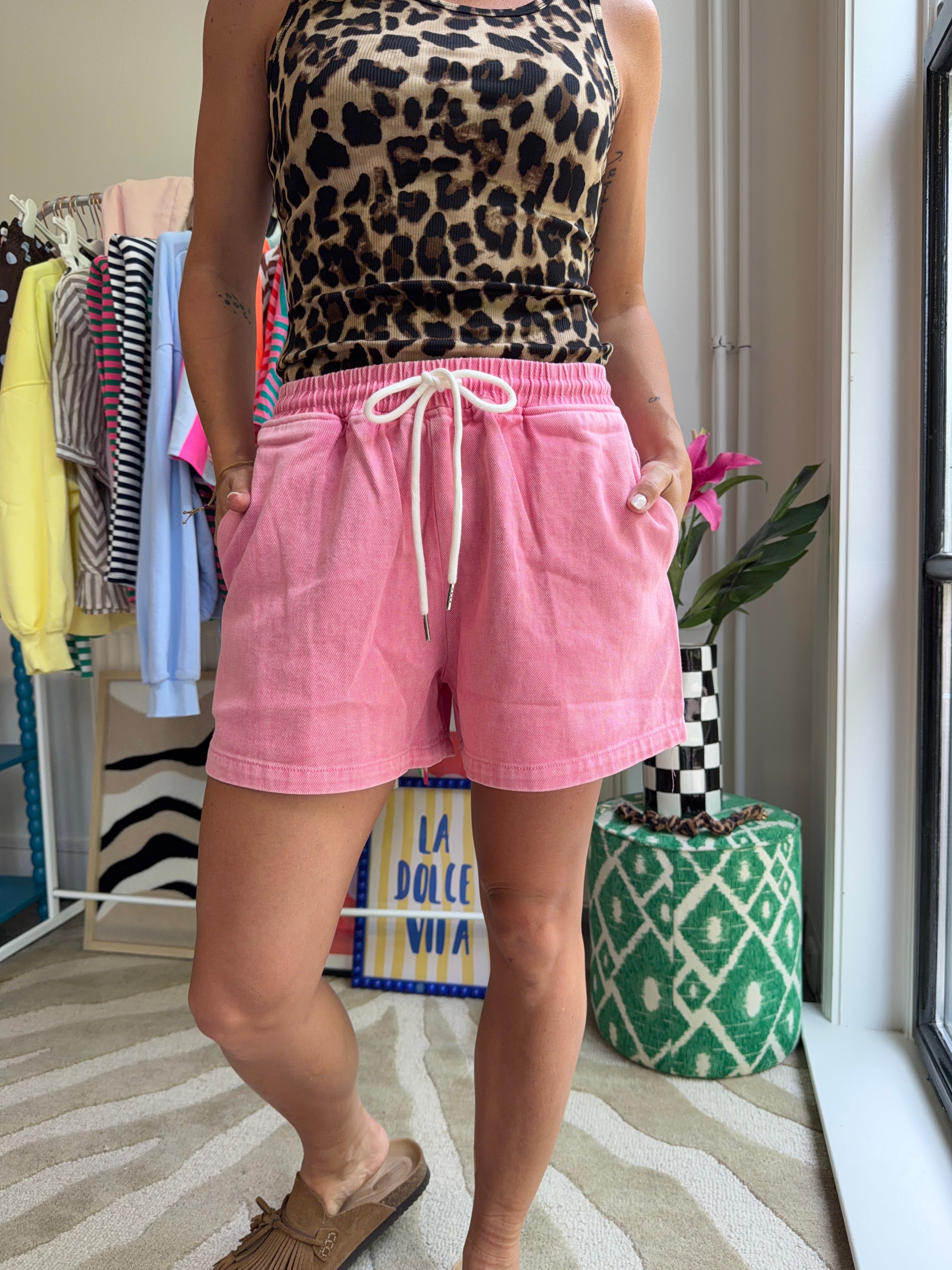 LIV SHORT ROZE