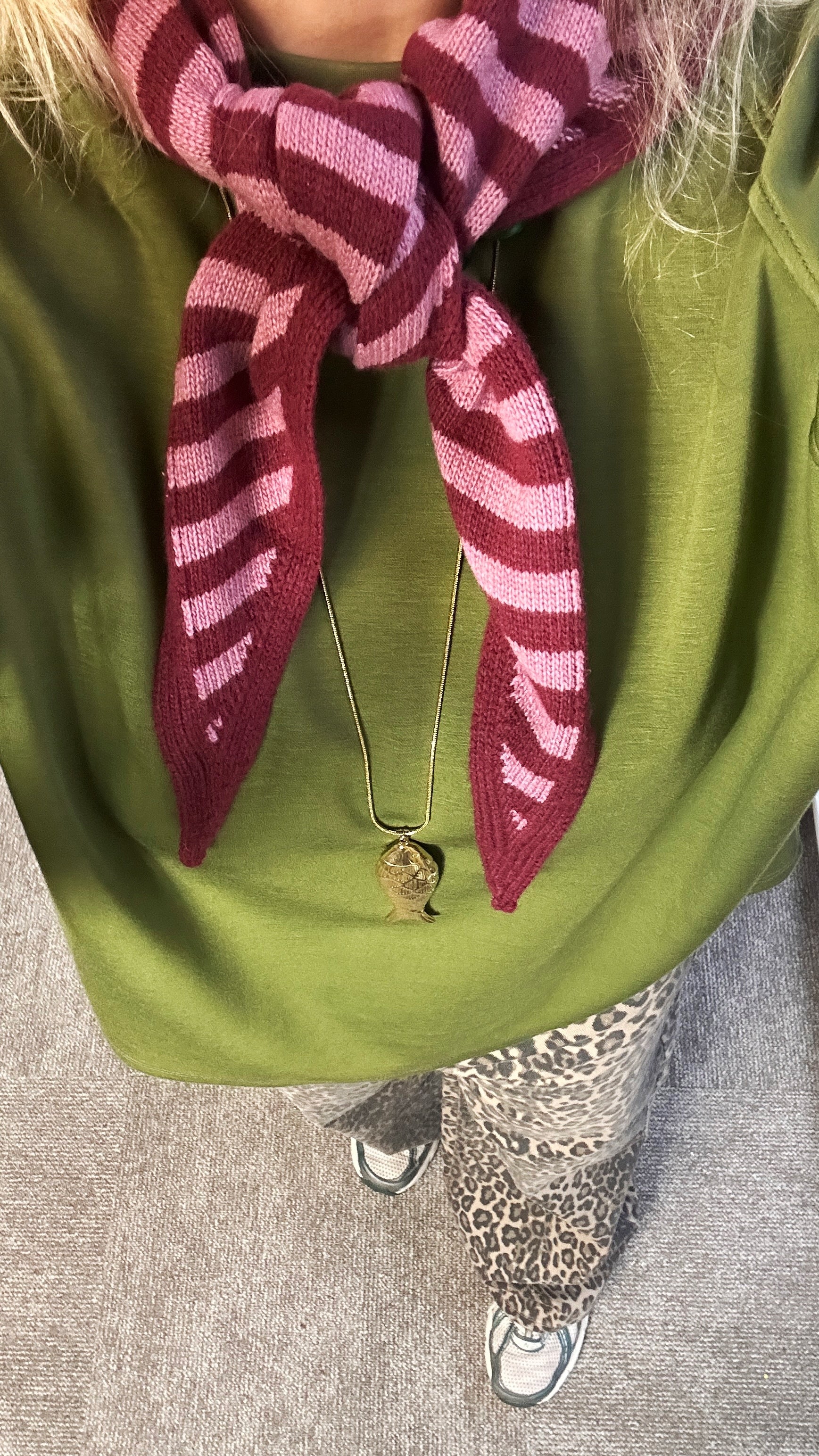 MUSTHAVE SJAALTJE BORDEAUX ROZE