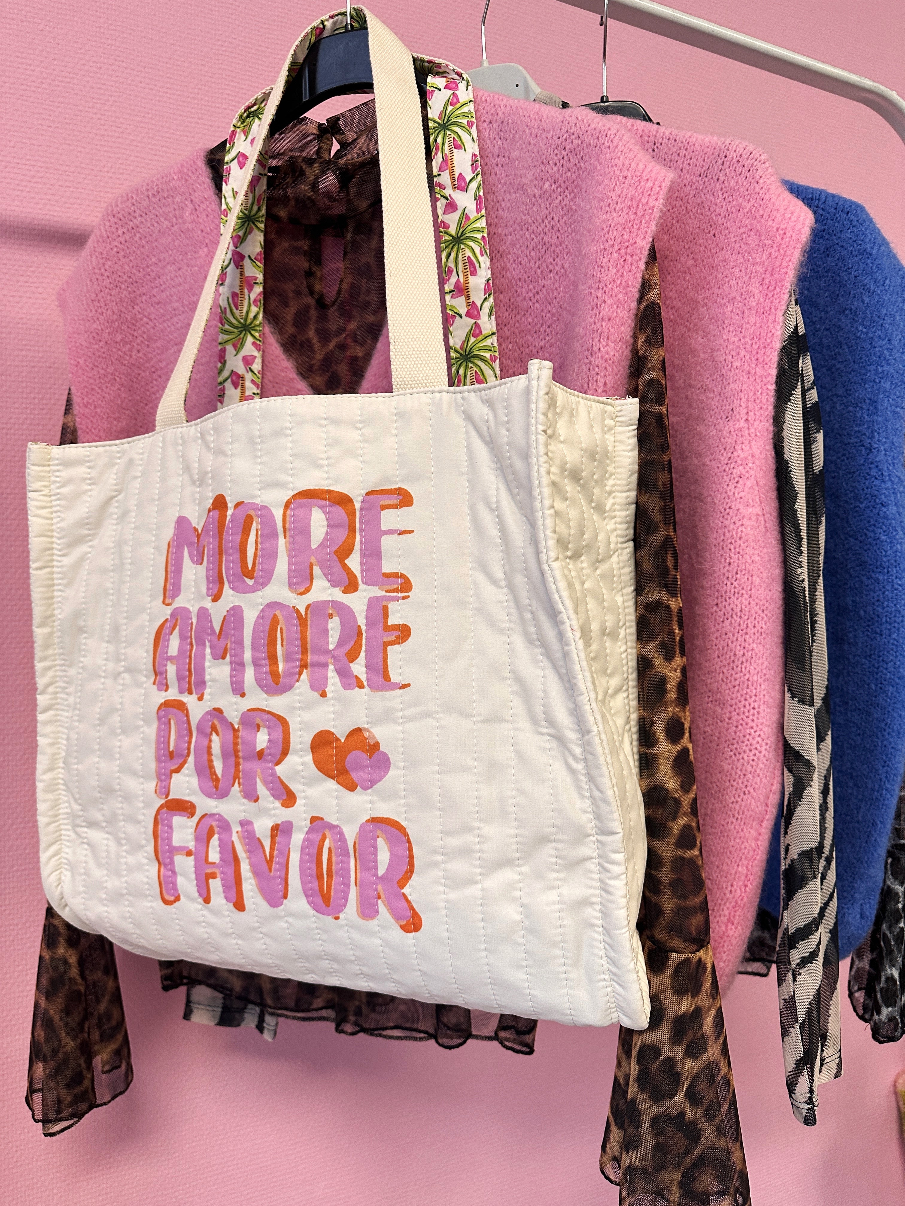 MUSTHAVE TAS WIT MORE AMORE