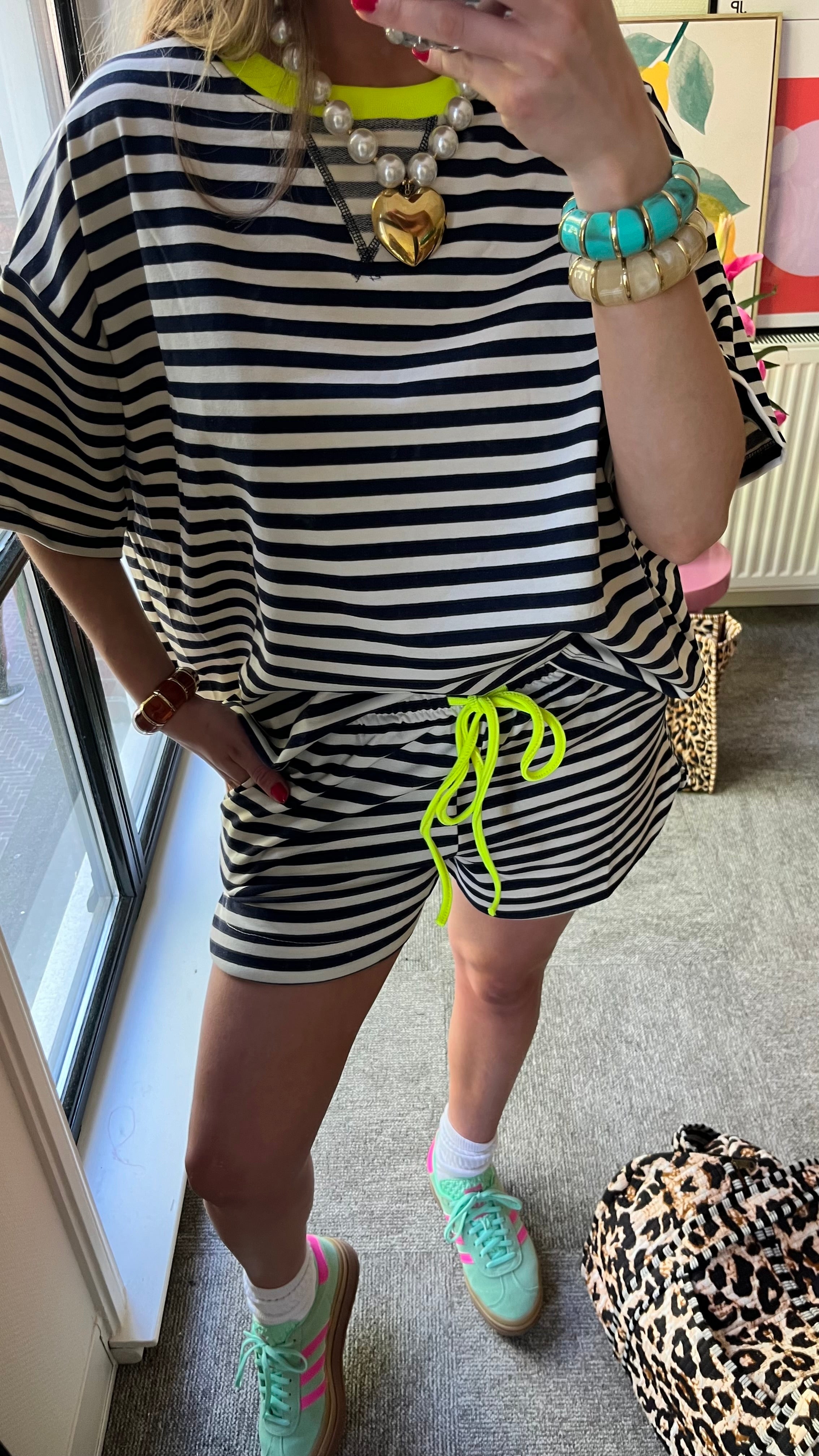 GESTREEPT SHORT NAVY
