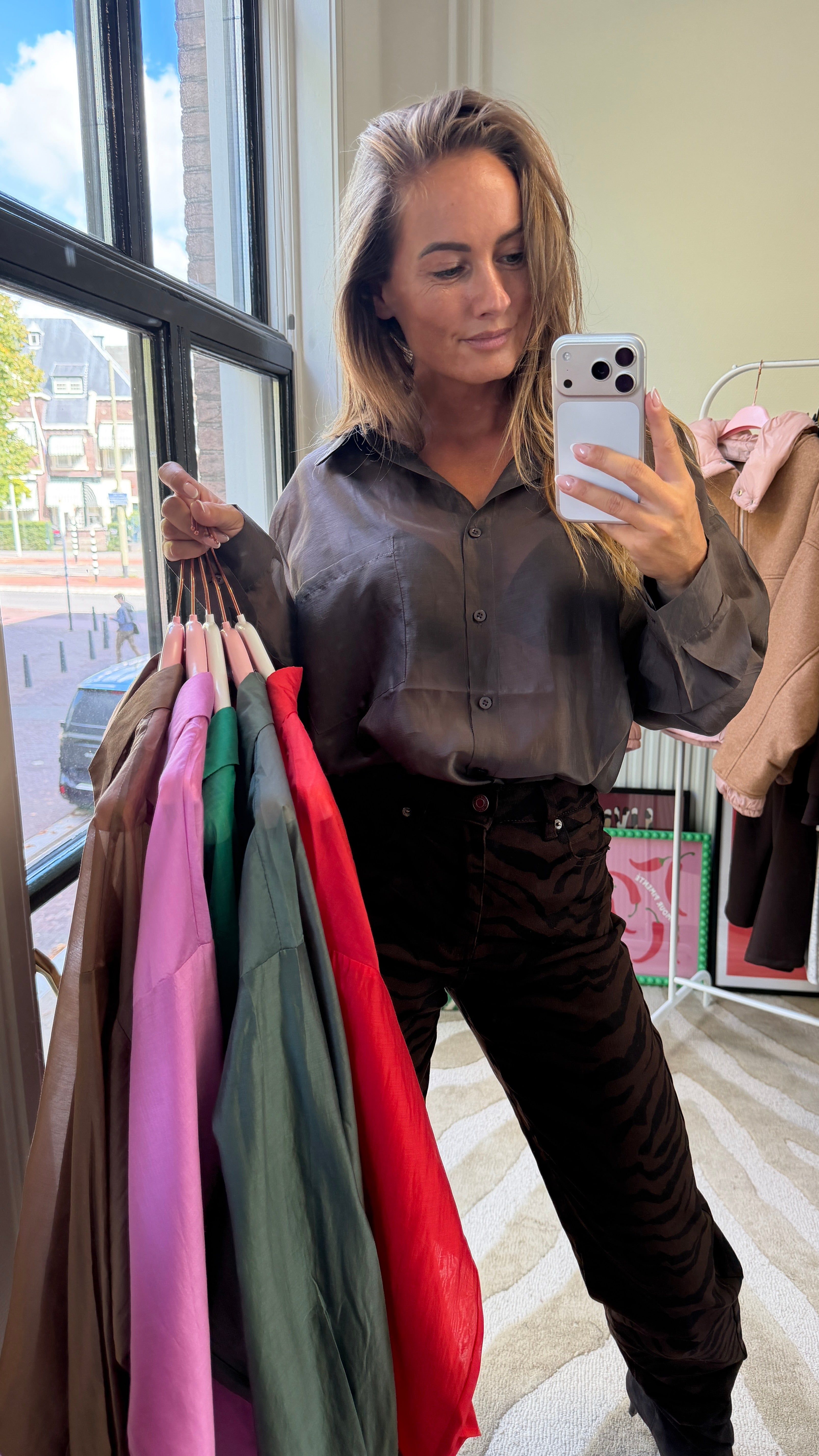 SUZY BLOUSE CHOCO BRUIN
