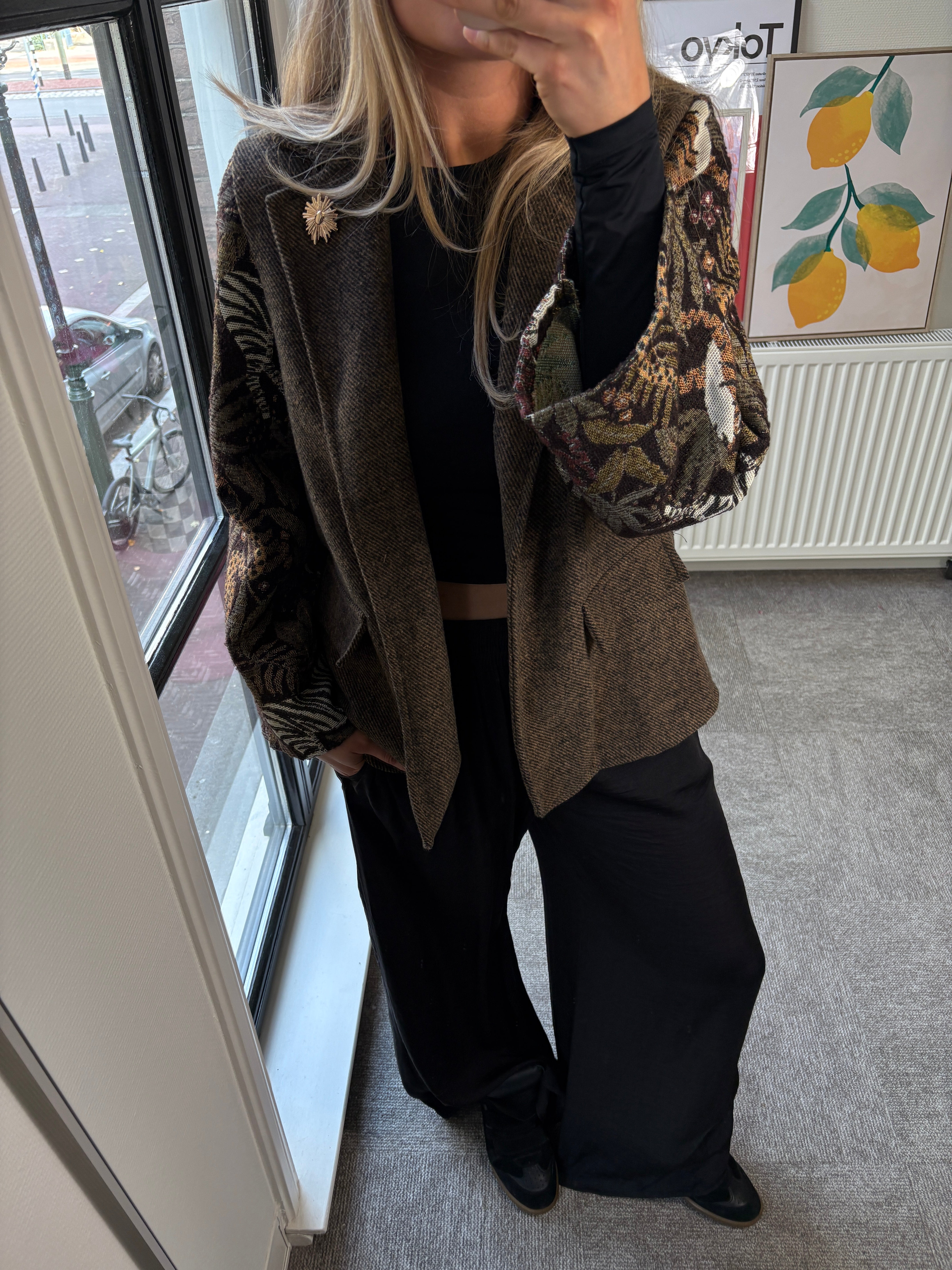 JUNGLE BROWN MUST-HAVE BLAZER
