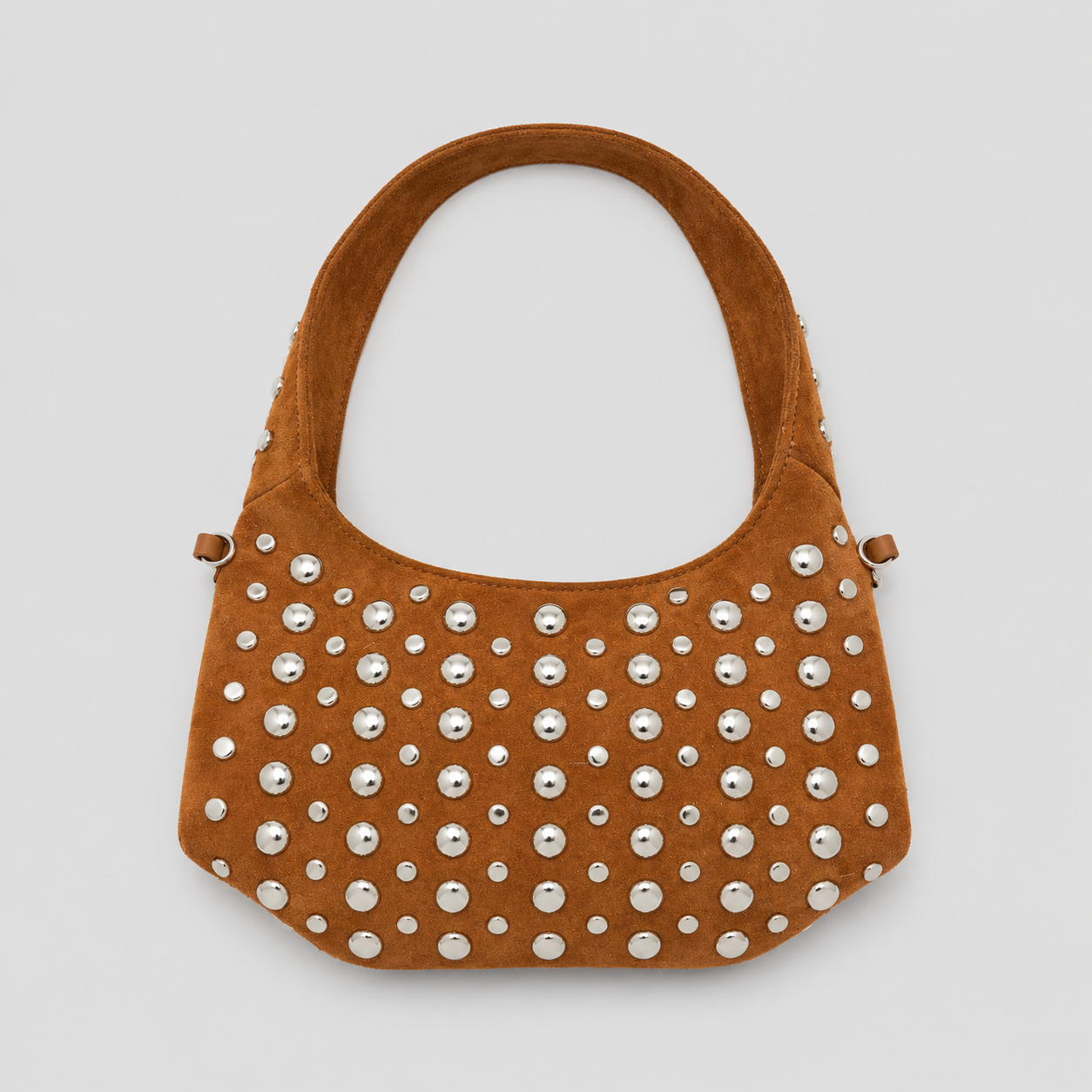cognac kleurige tas met zilverkleurige studs