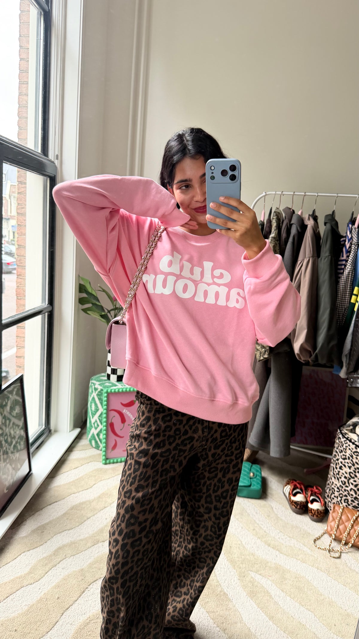 ROZE AMOUR CLUB SWEATER