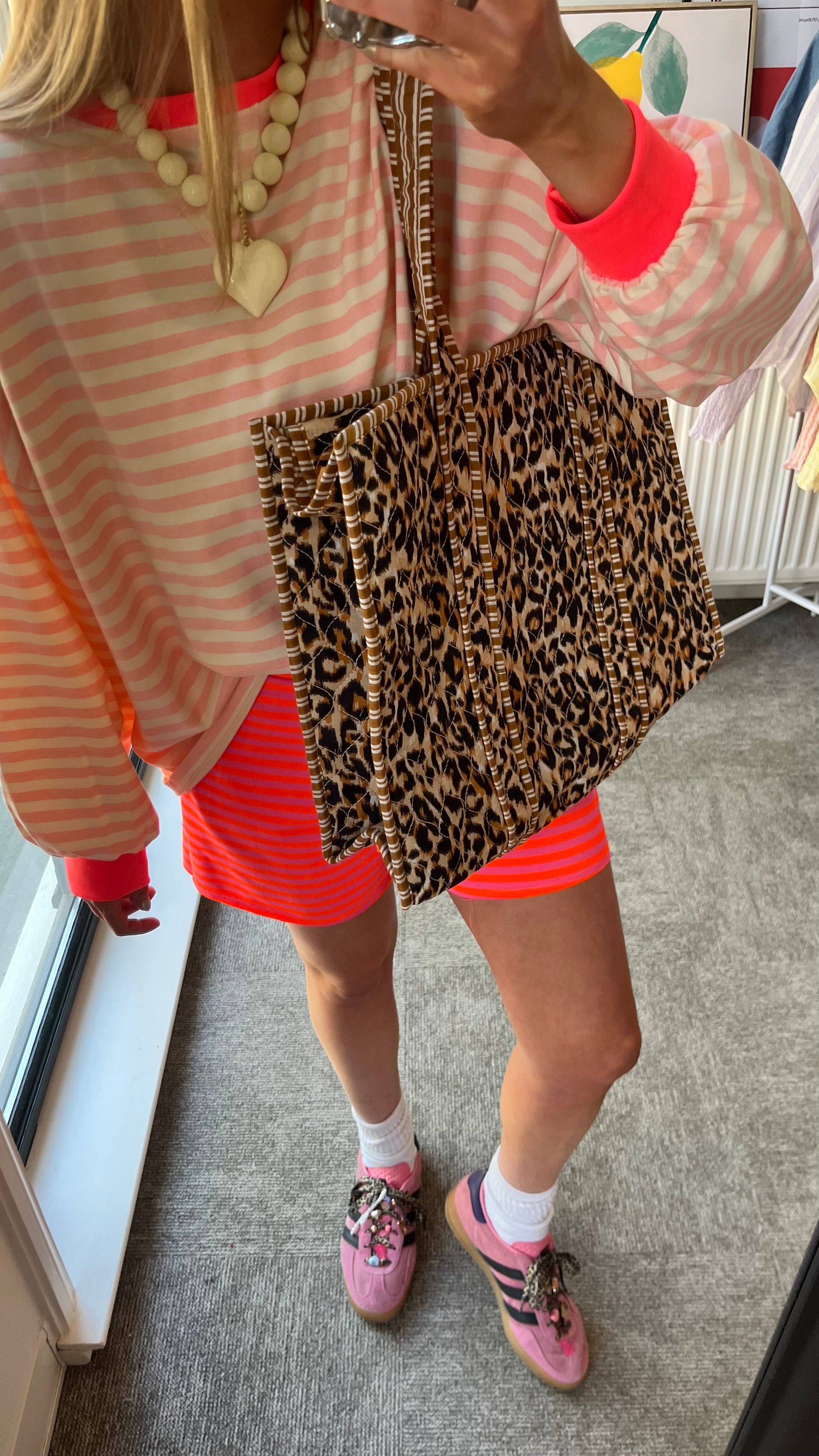 DE PANTER SHOPPER
