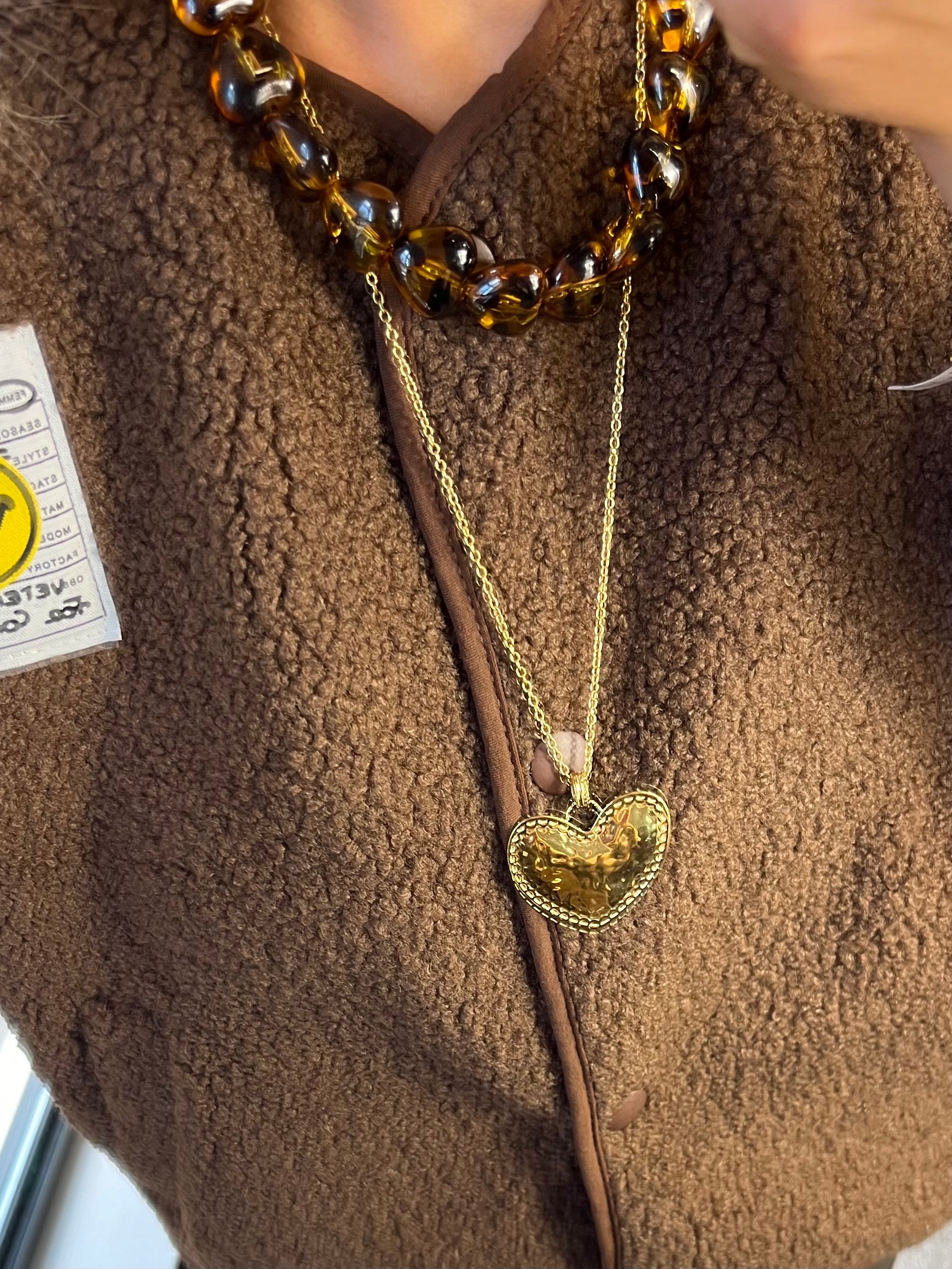 LILI NECKLACE
