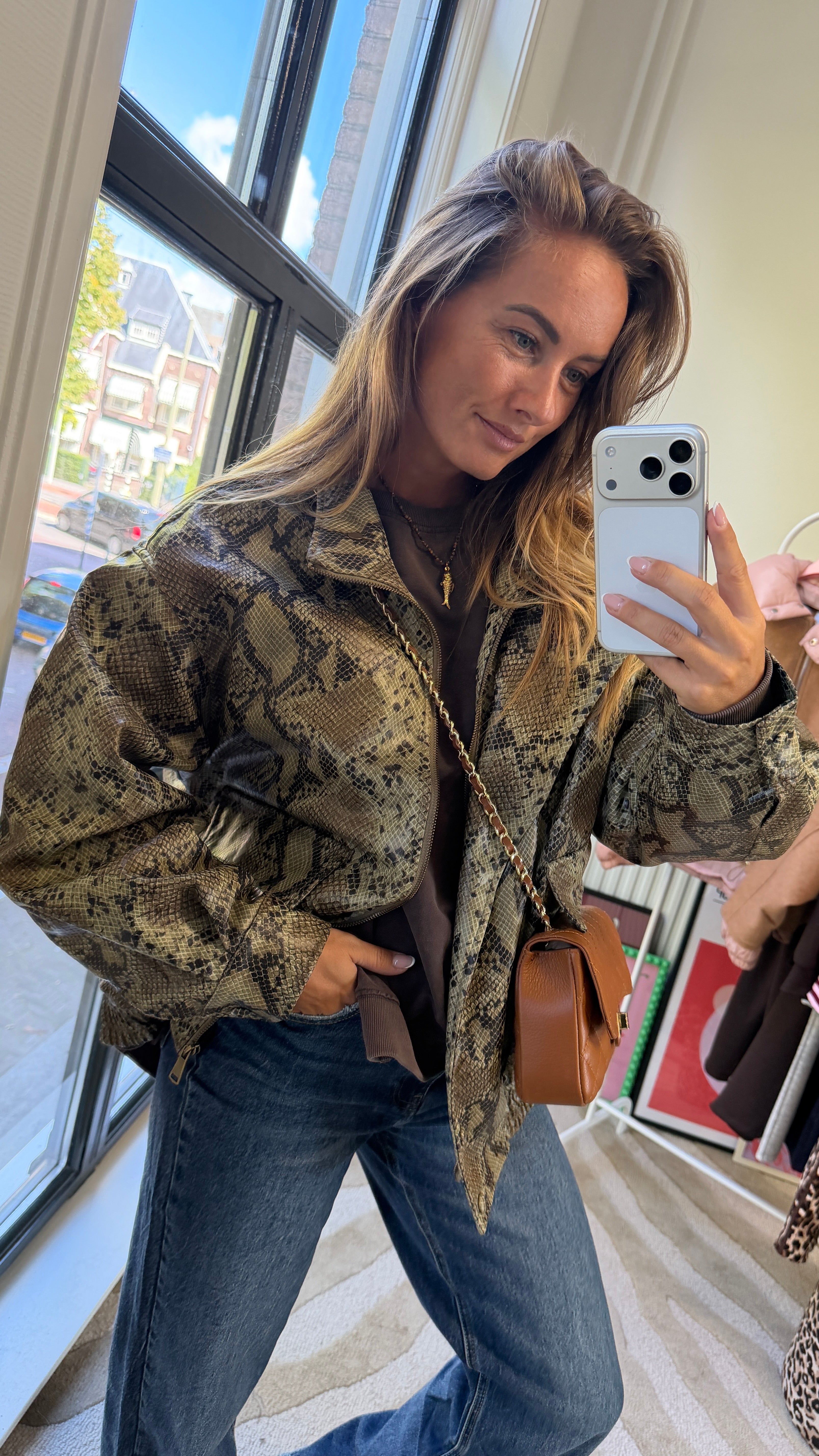 NINA SNAKEPRINT BOMBER