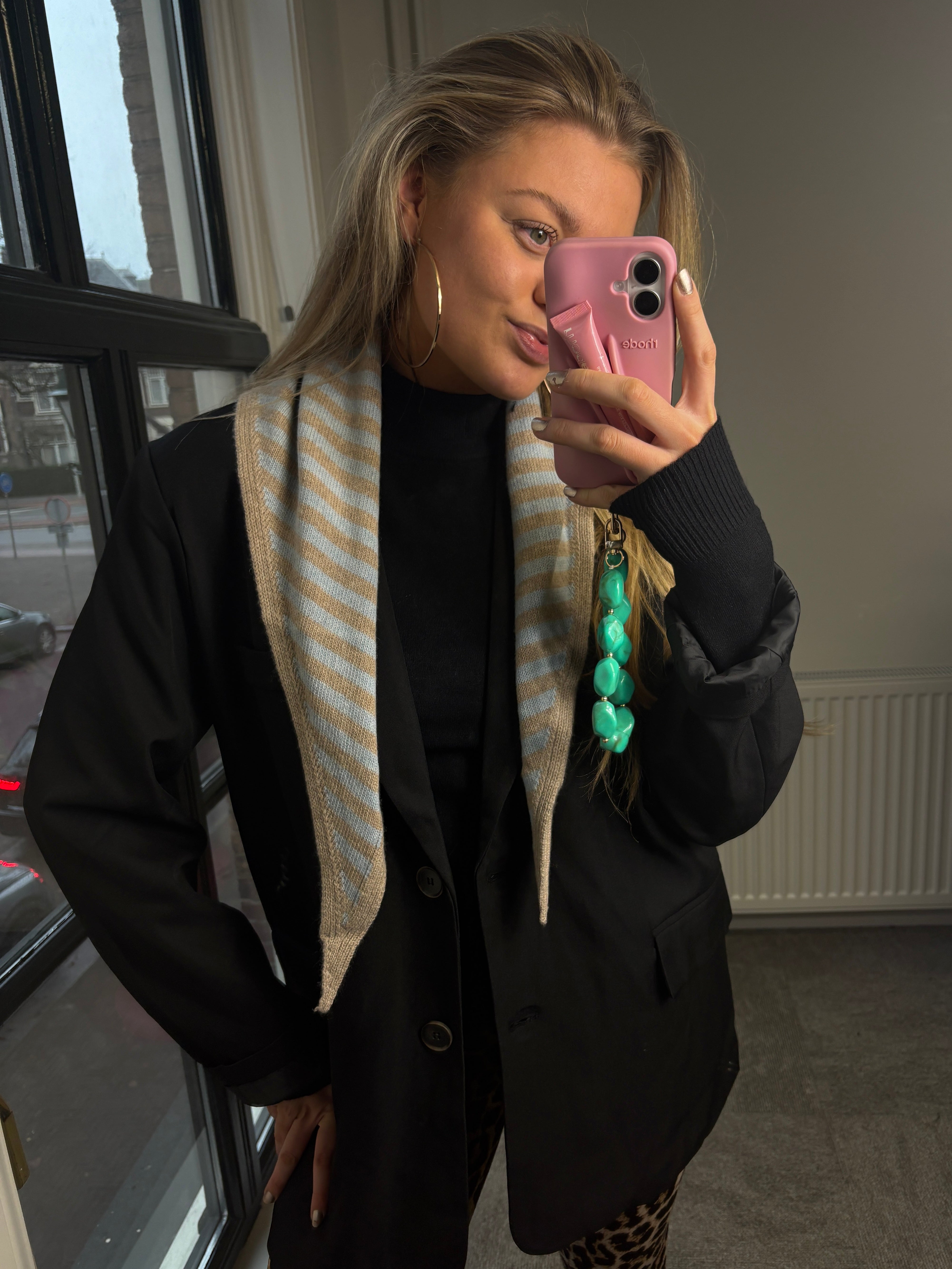 OLIVIA KOLLETJE ZWART