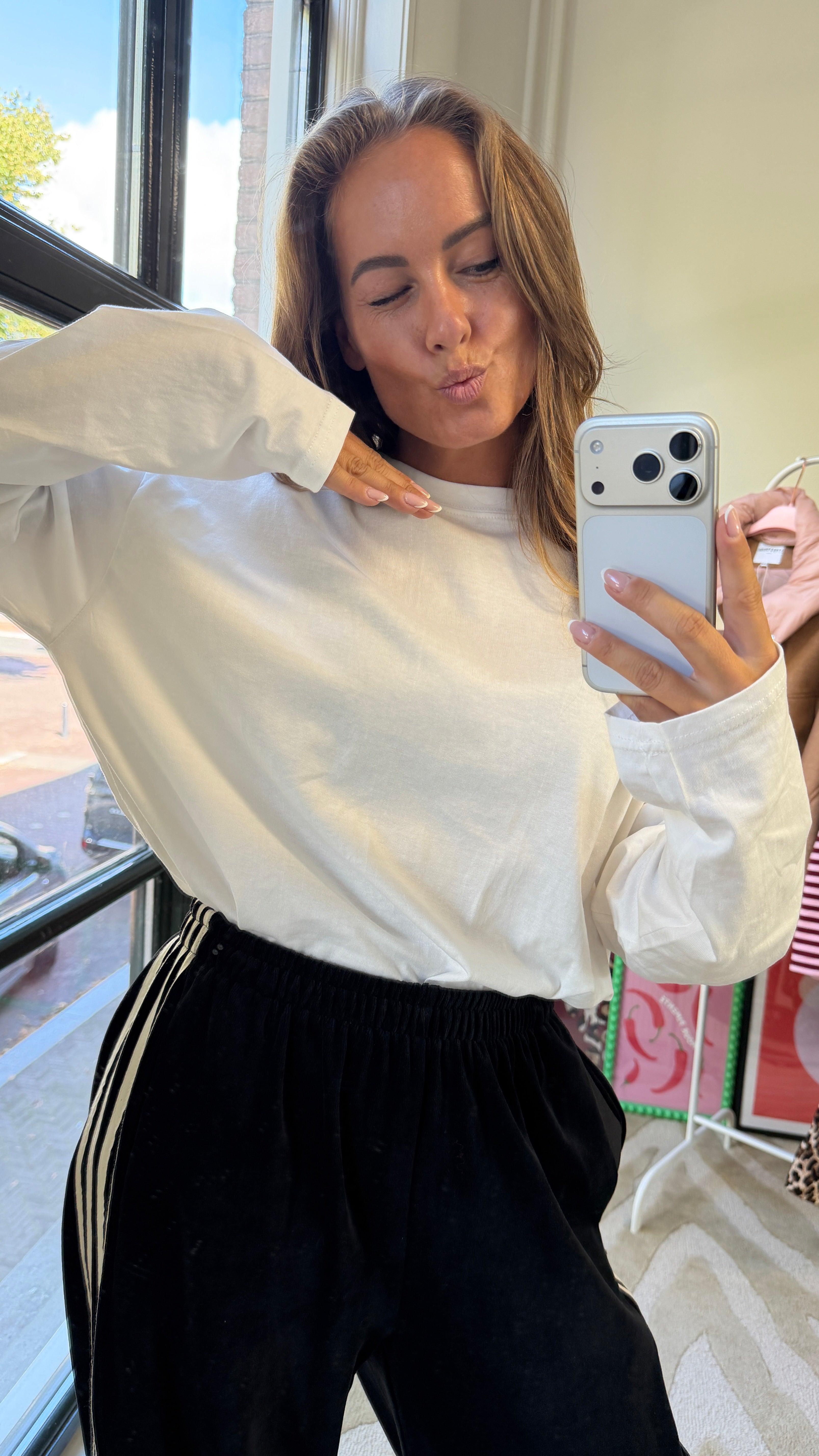MUSTHAVE LONGSLEEVE WIT