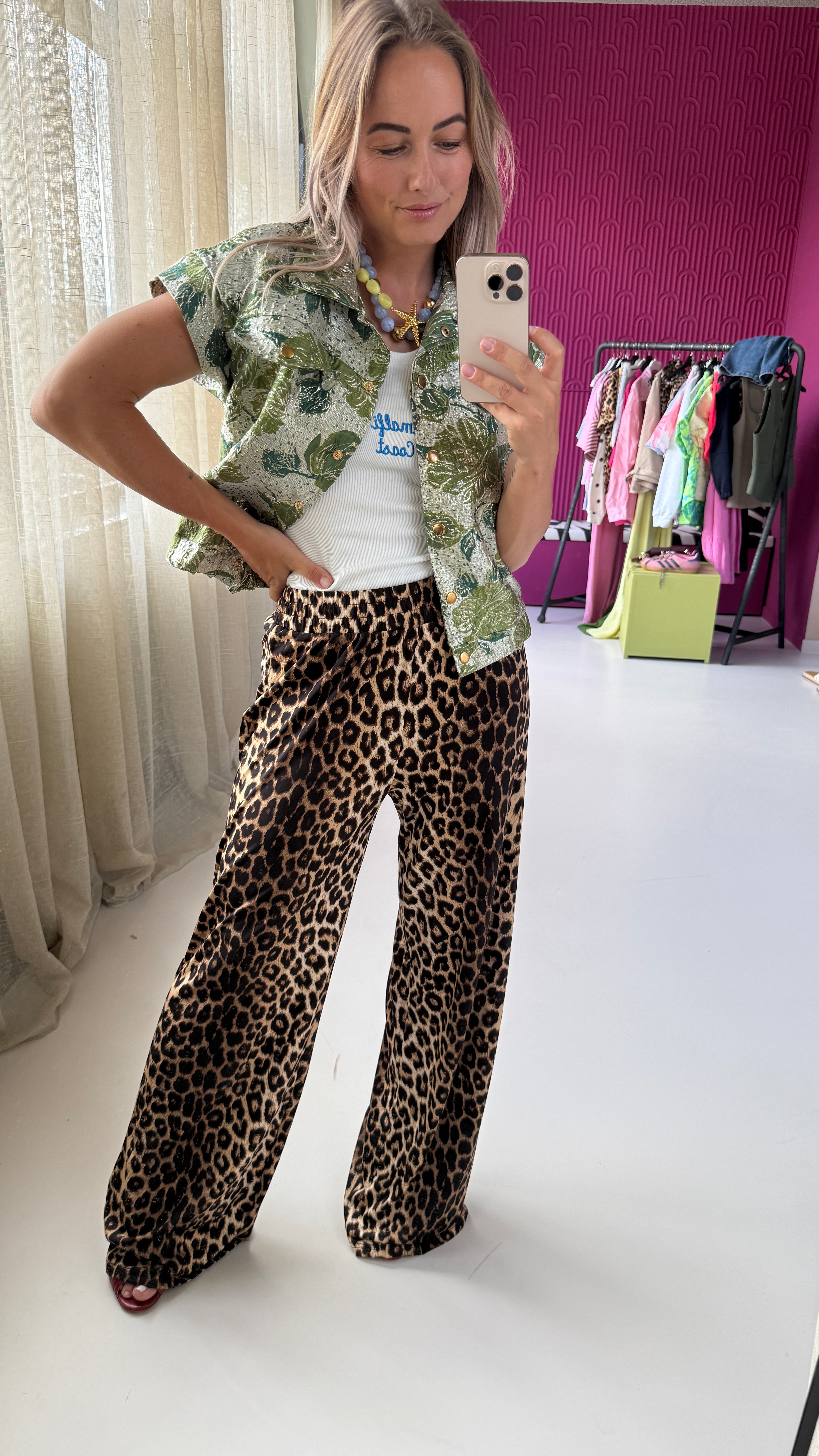 GROEN GILET DOUTZEN