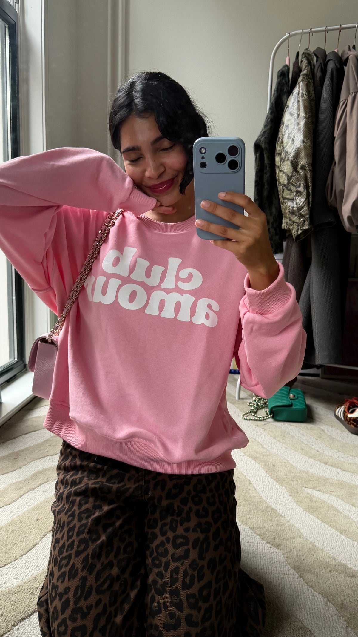 ROZE AMOUR CLUB SWEATER