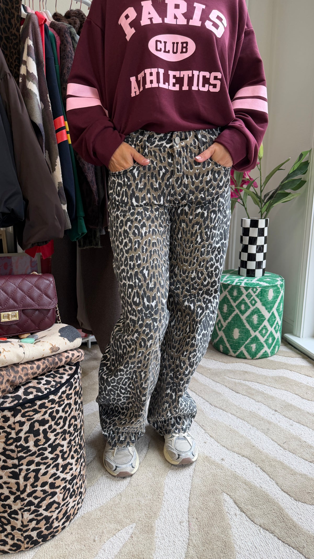 LEO PANTERJEANS MET ZWART WIT TAUPE KLEUREN