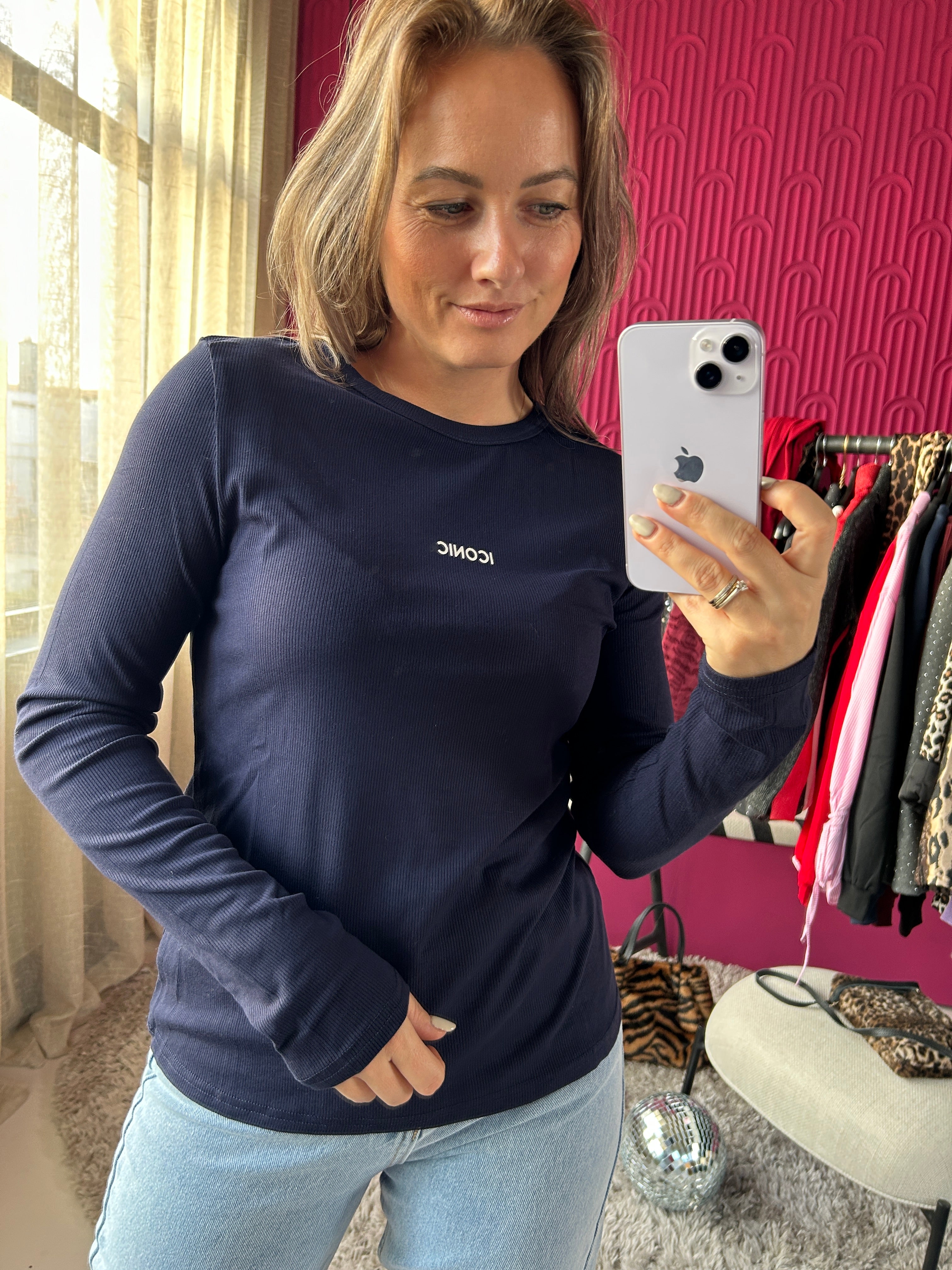 ICONIC LONGSLEEVE DONKERBLAUW