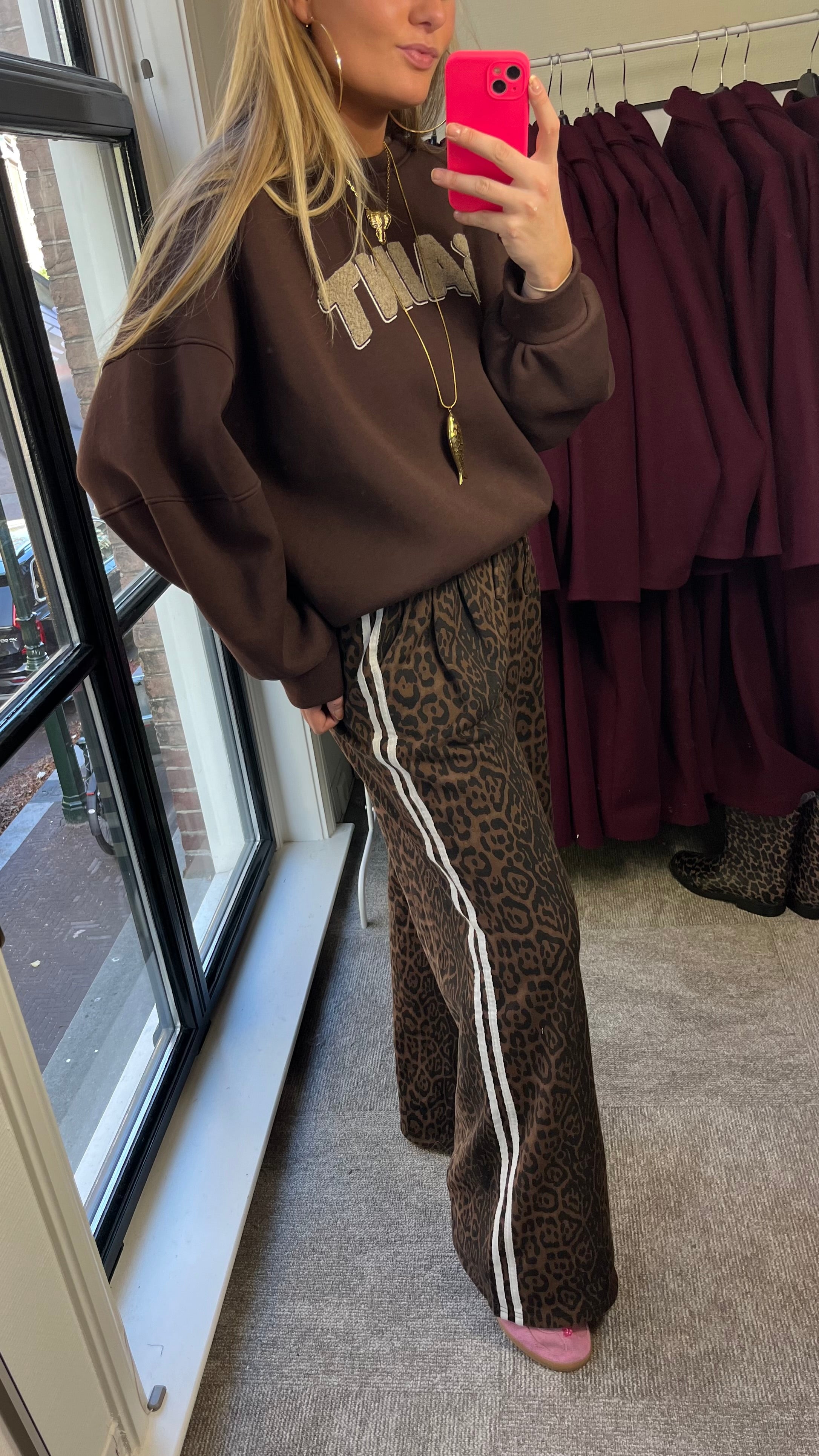 SOFIE SAINT SWEATER | BRUIN