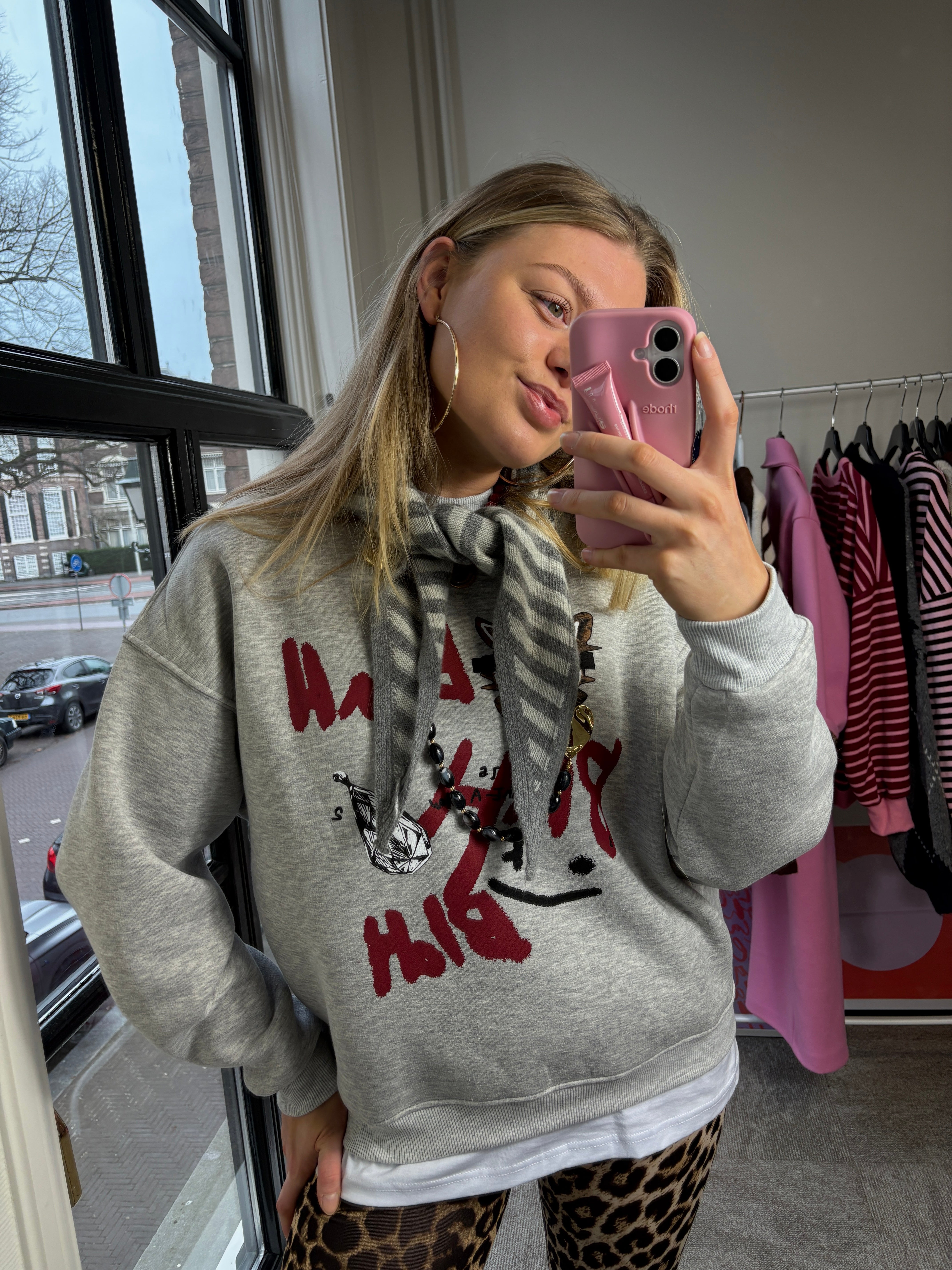 LIZET TIGER GRIJZE TRUI