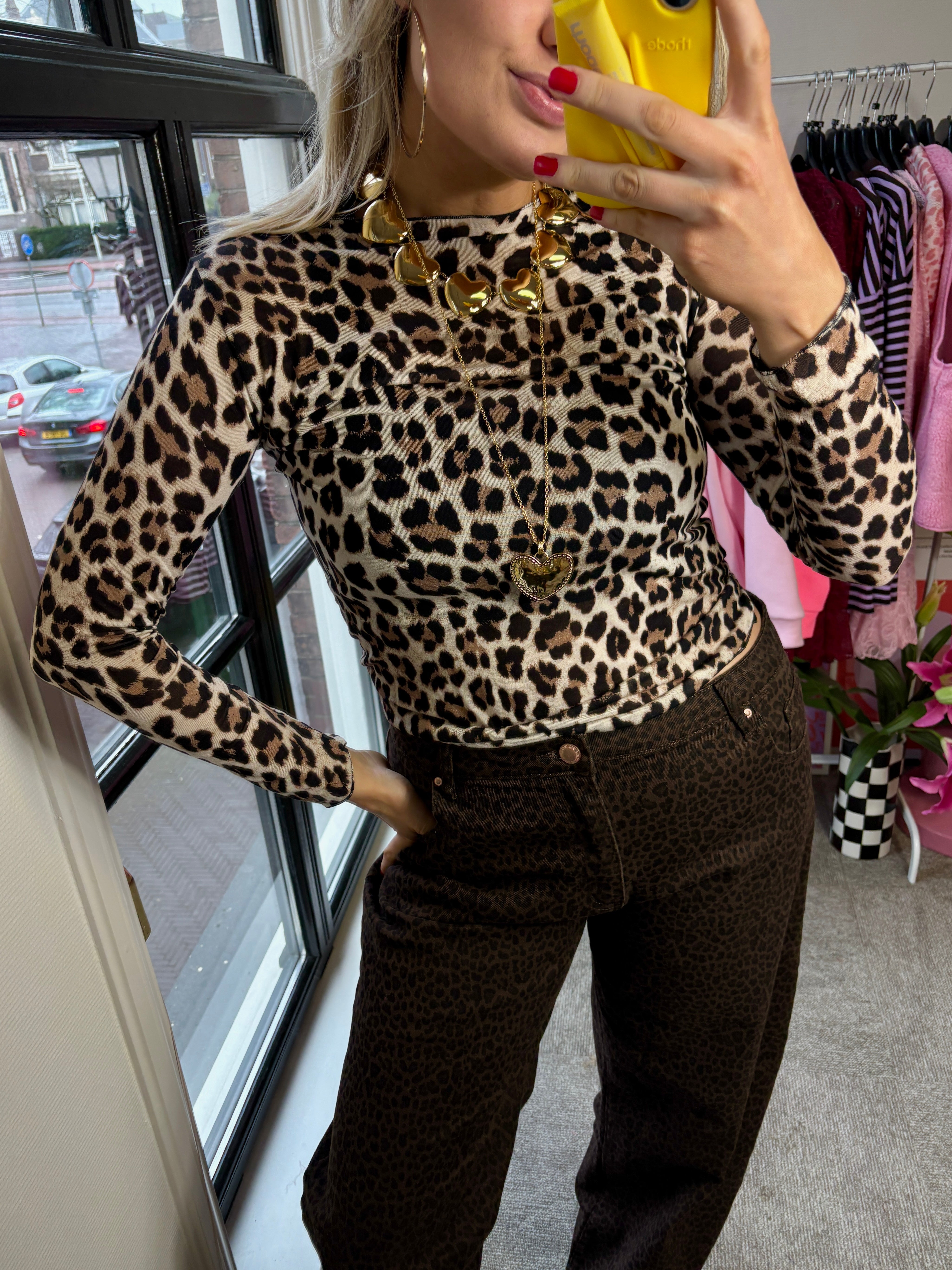 MUSTHAVE PANTER TOP BEIGE