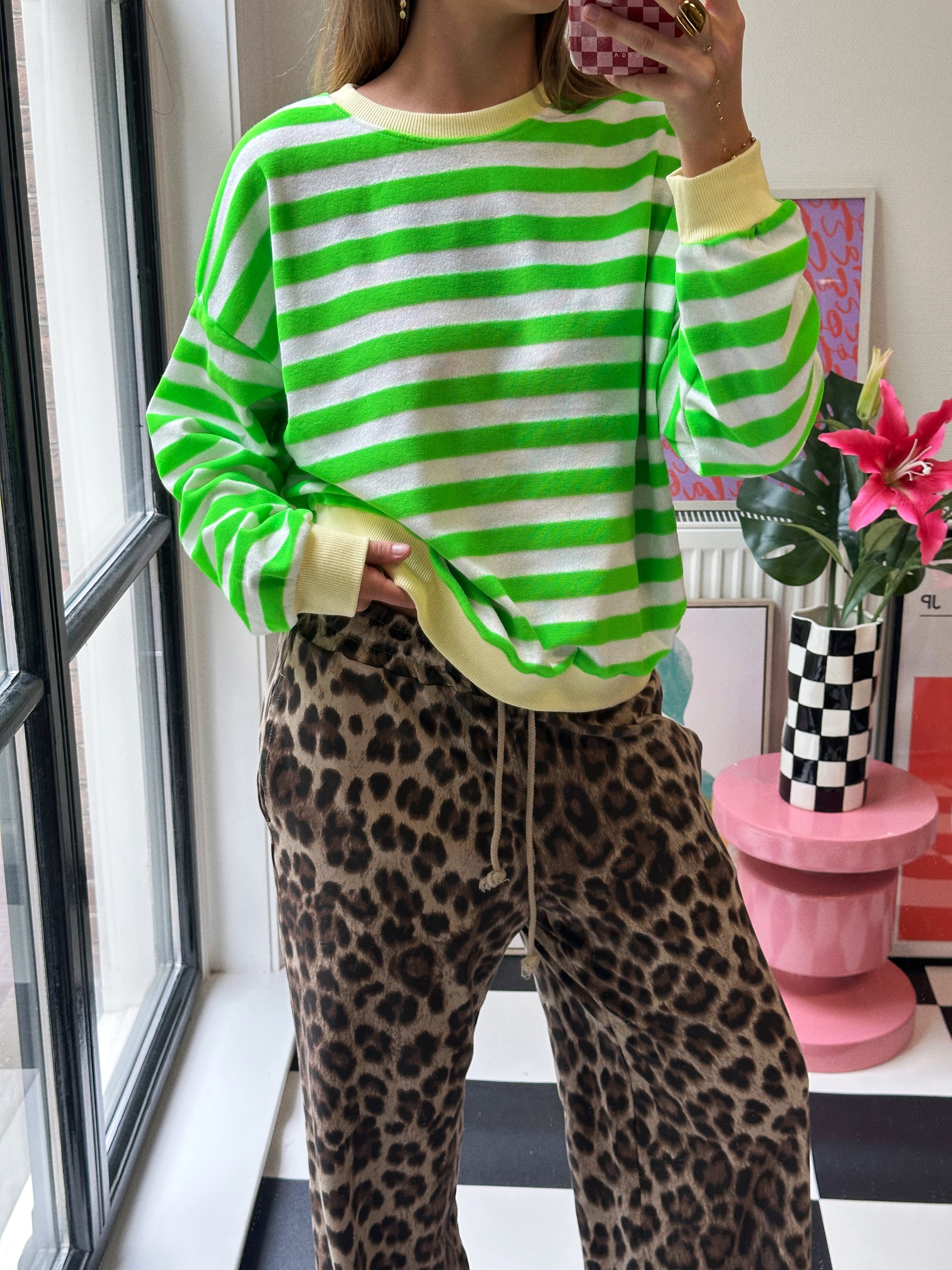 KELLY GESTREEPTE SWEATER KNALGROEN