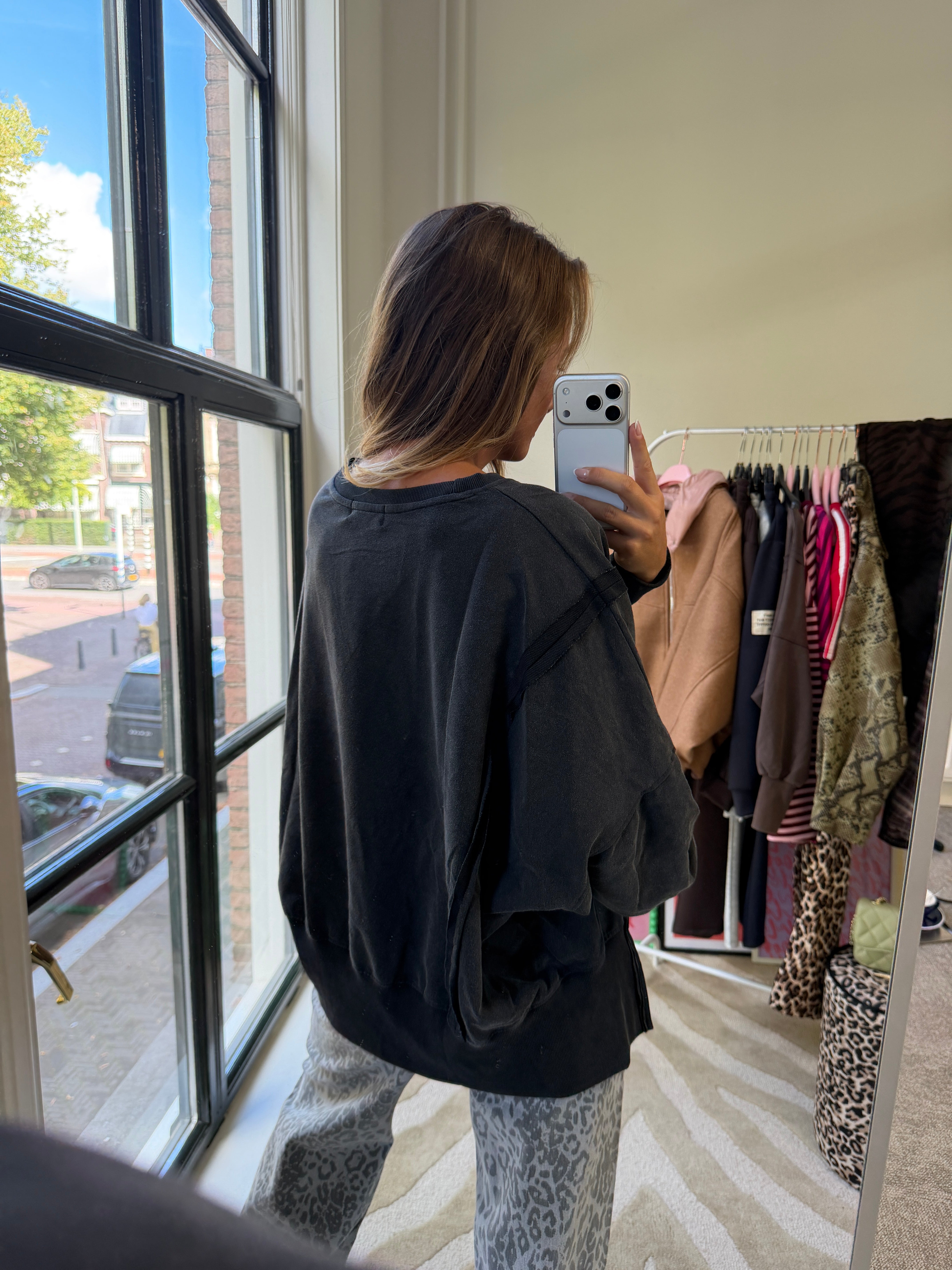 OVERSIZED SWEATER ANTRACIET