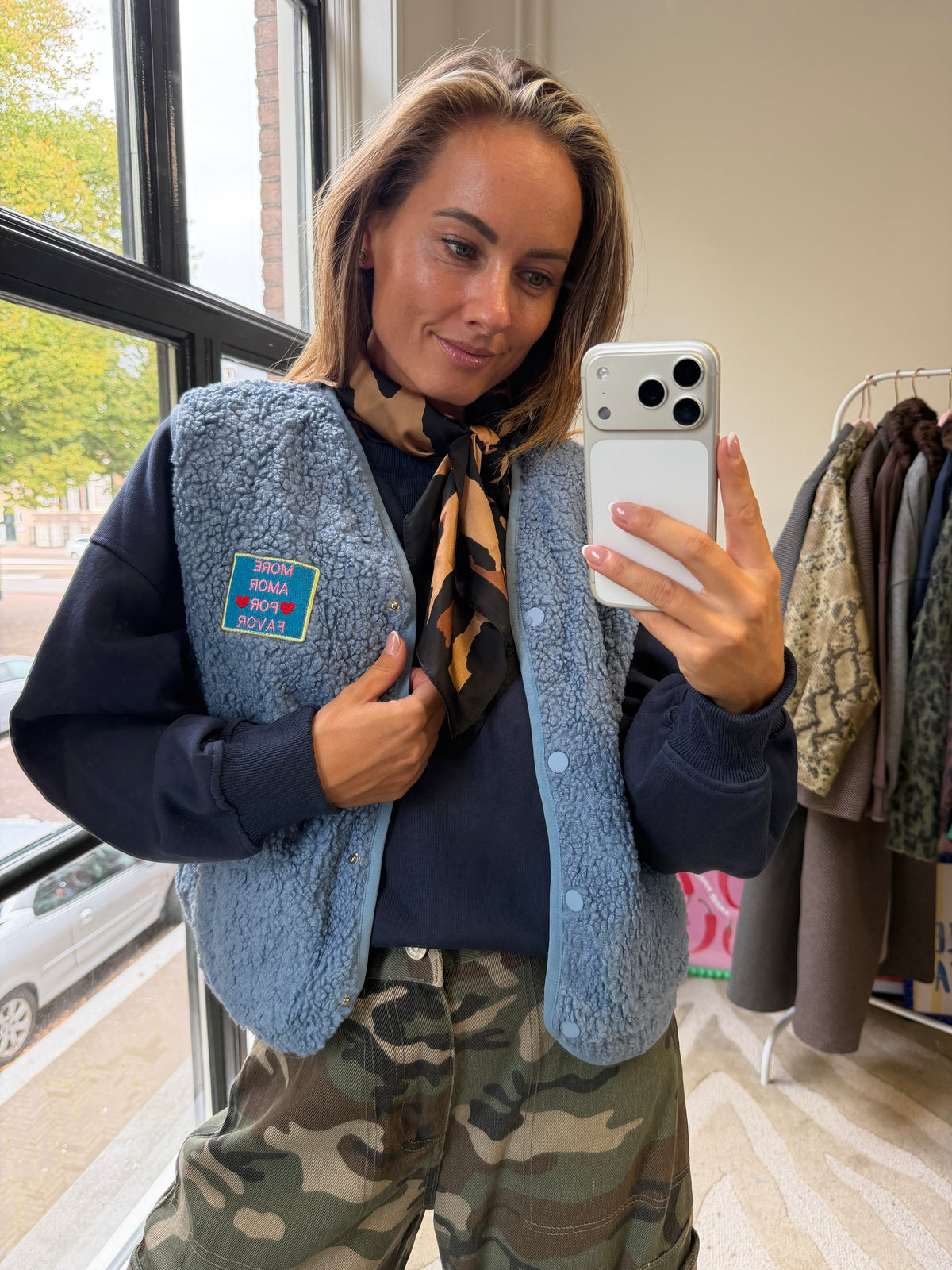 TEDDY GILET LICHTBLAUW