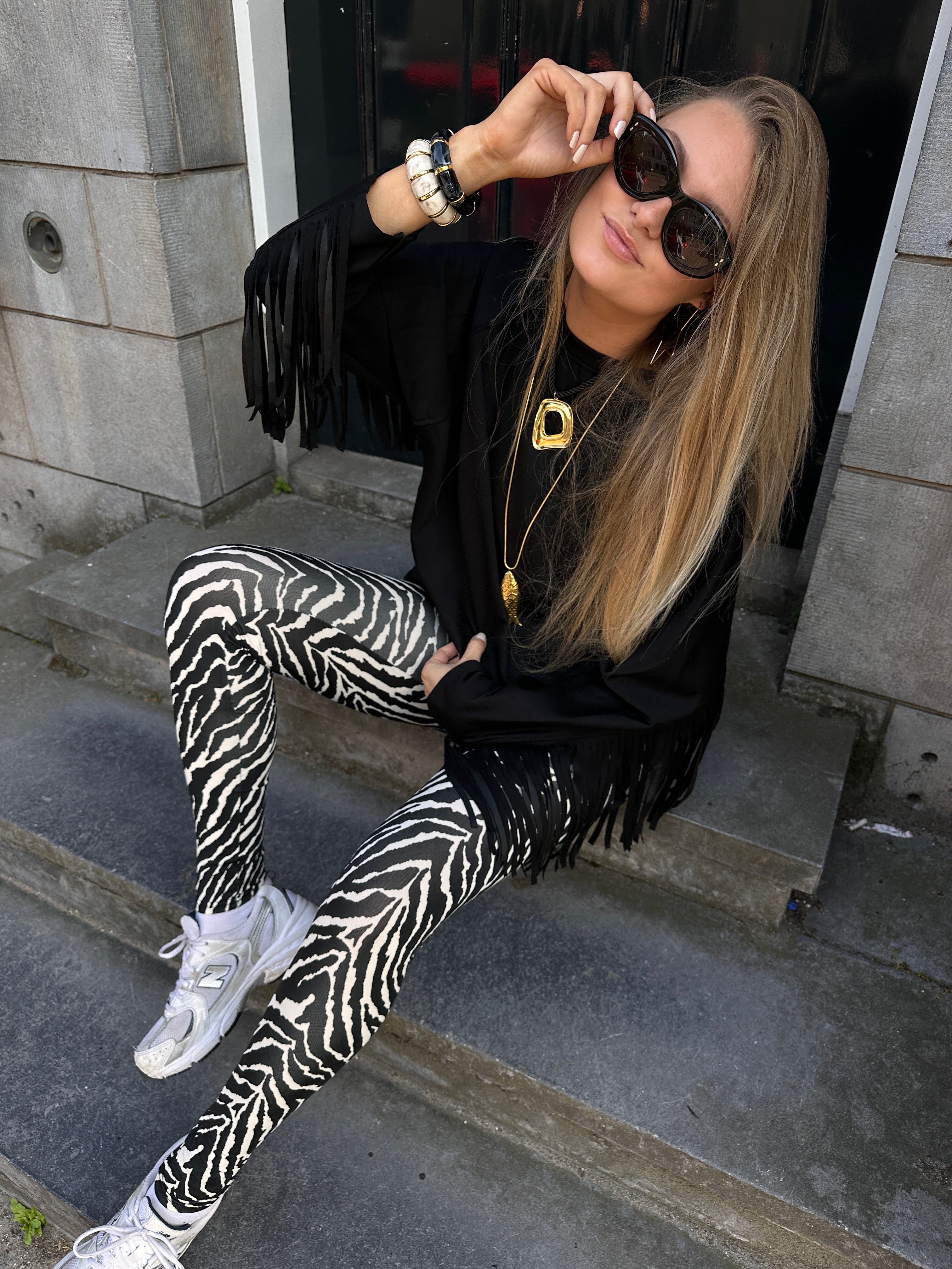 ELISE SWEATER ZWART