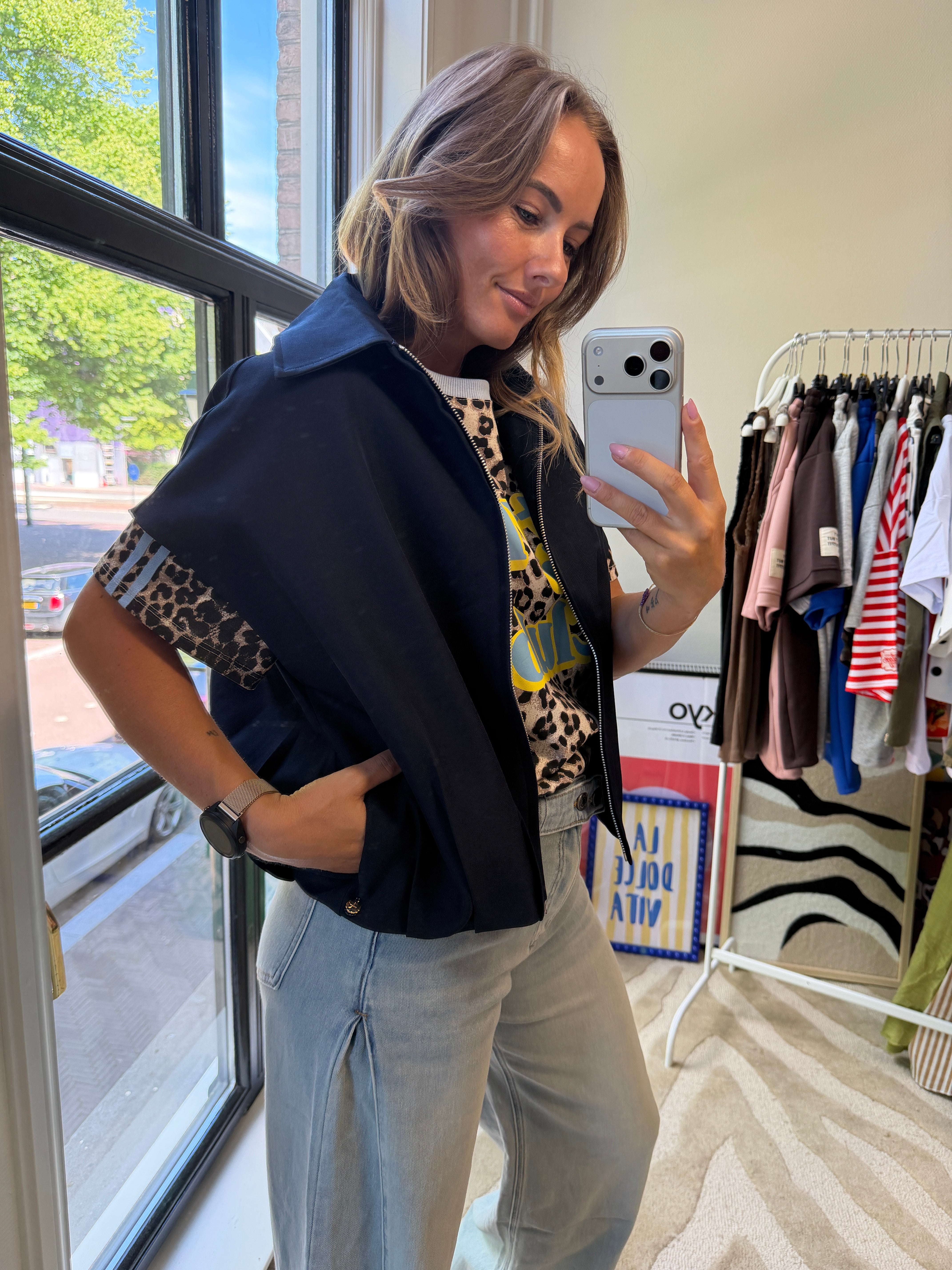 MASCHA DONKERBLAUW GILET