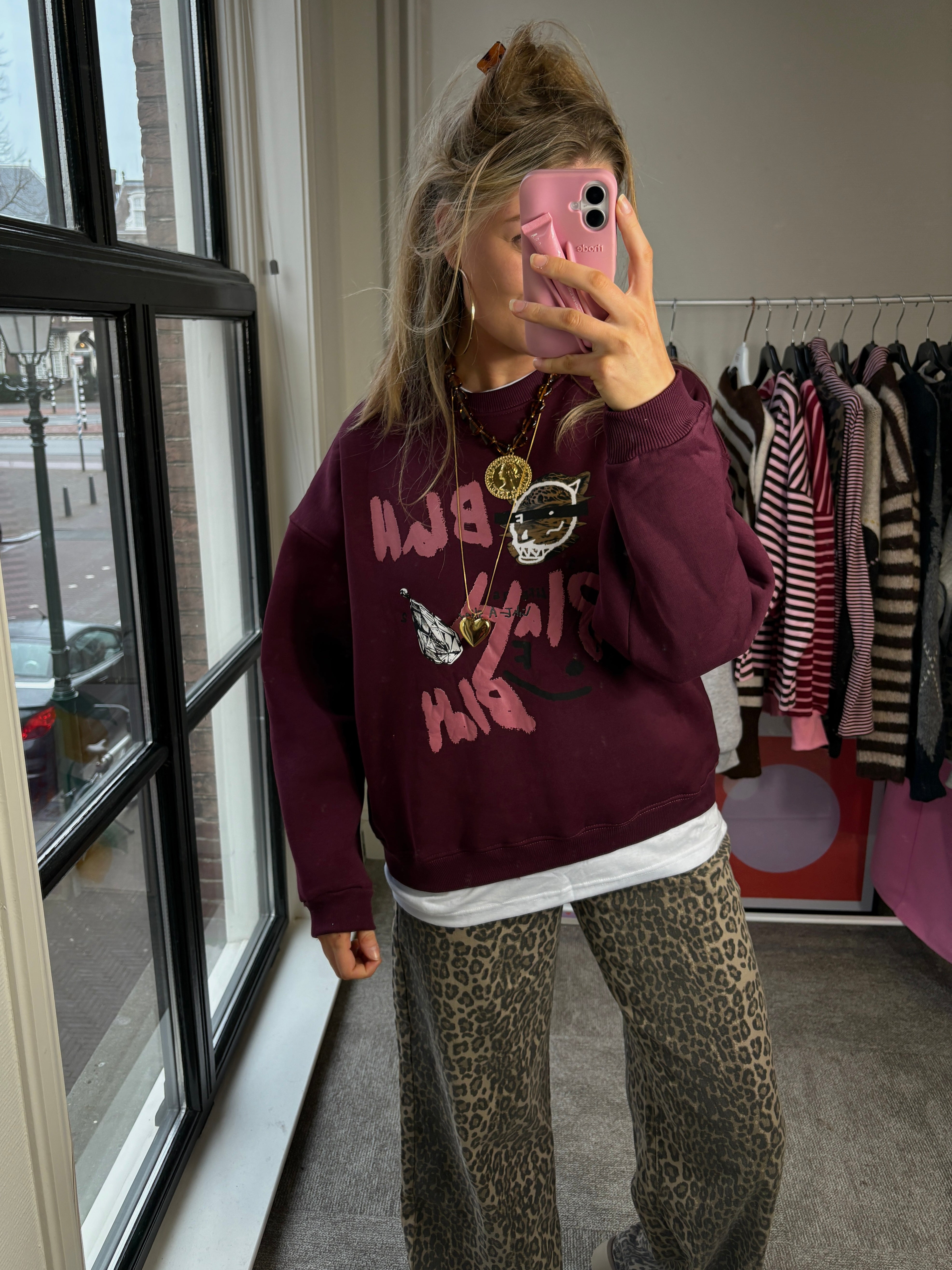 LIZET TIGER BORDEAUX TRUI