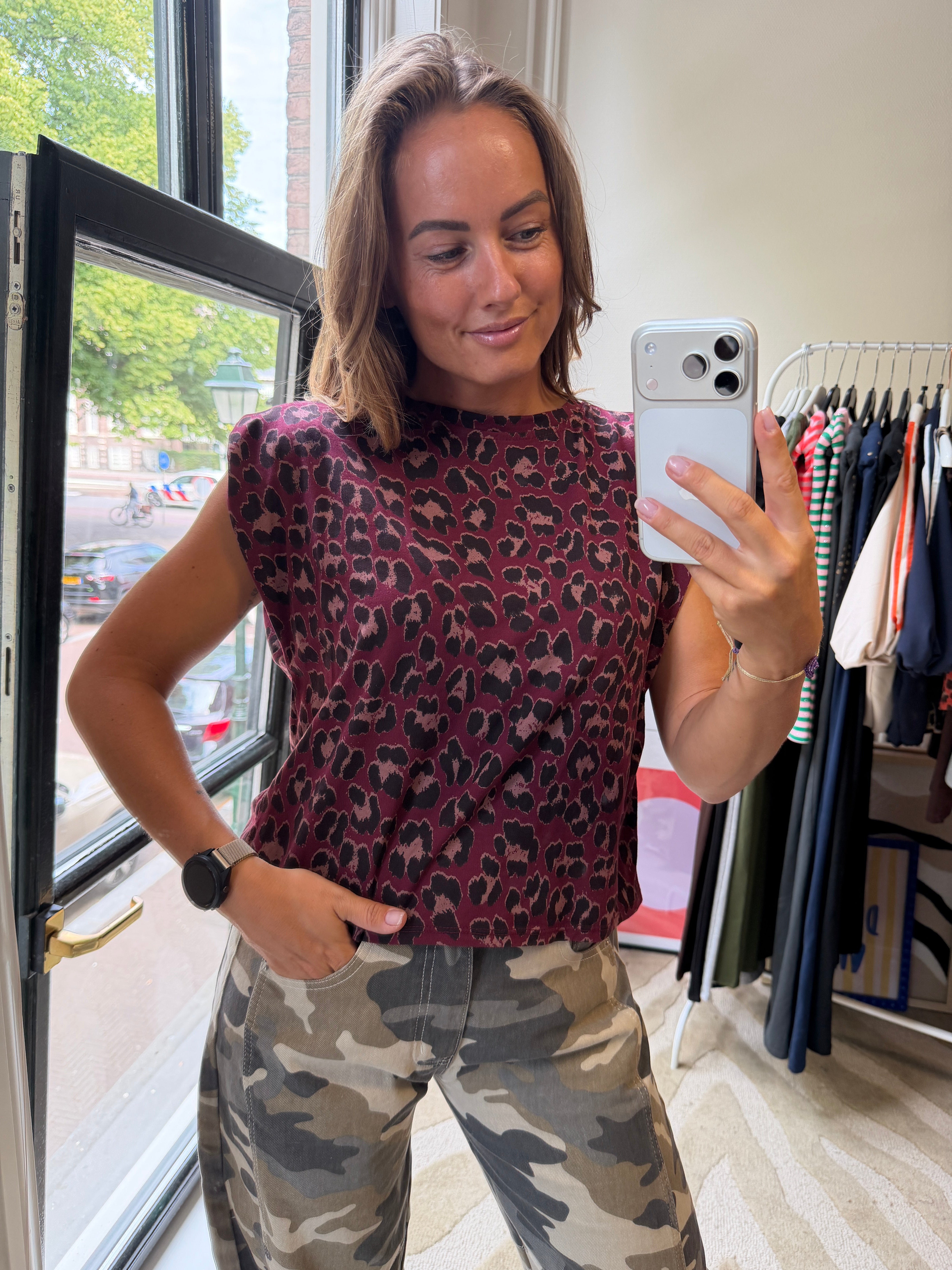 CHARLIE PANTER TOP BURGUNDY