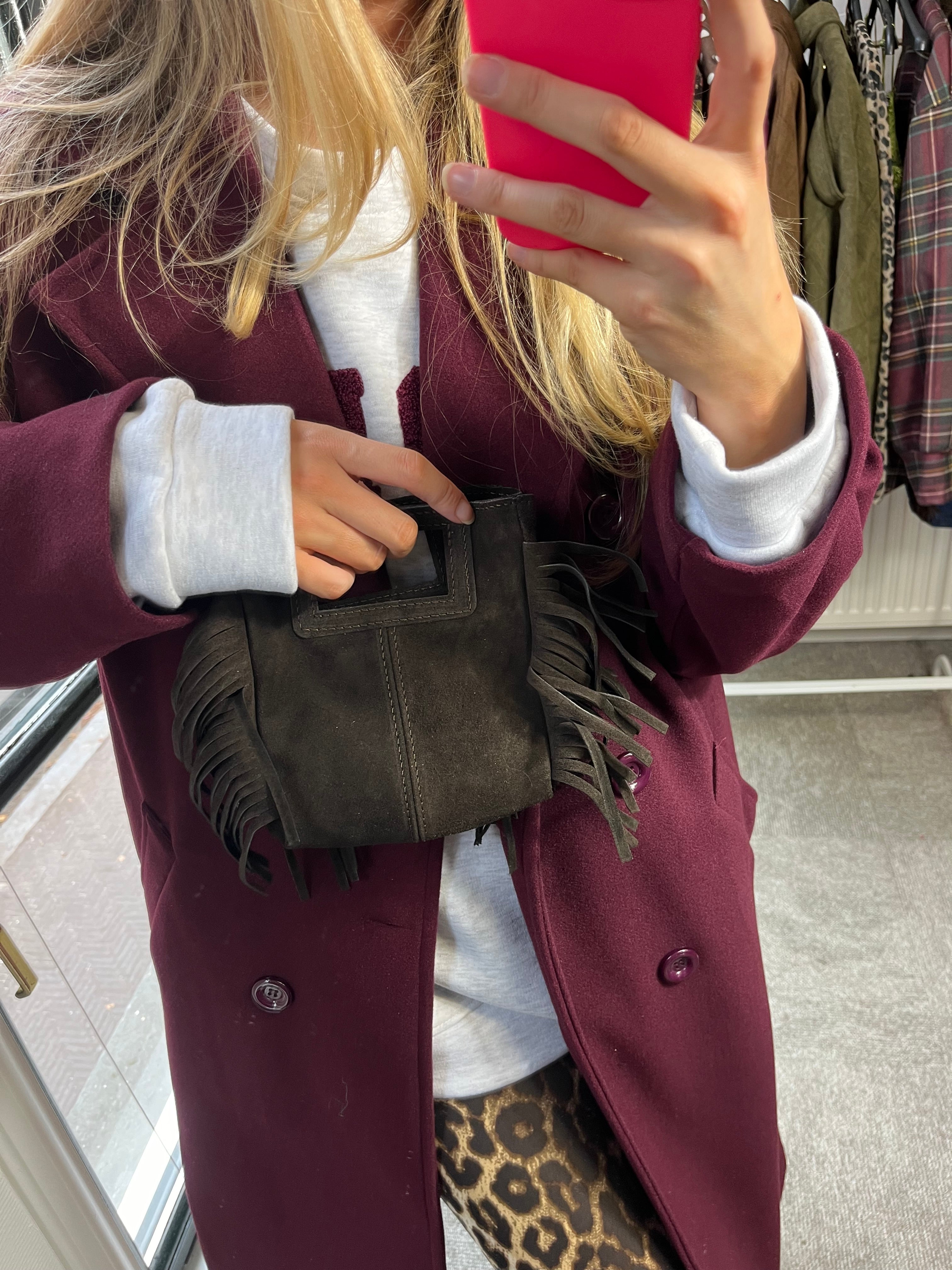 LISA TAS 6 BRUIN