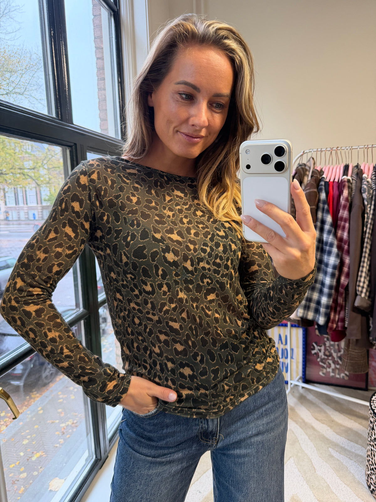 GROENE MUSTHAVE PANTERTOP CASHMERE