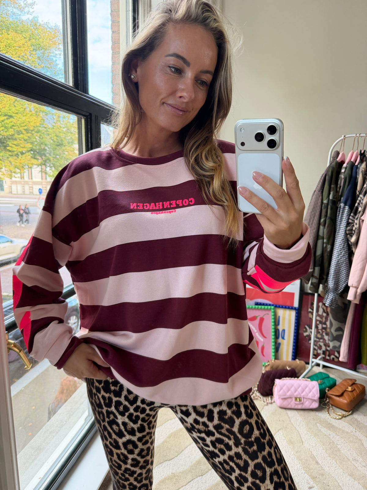 BURGUNDY ROZE CPH SWEATER
