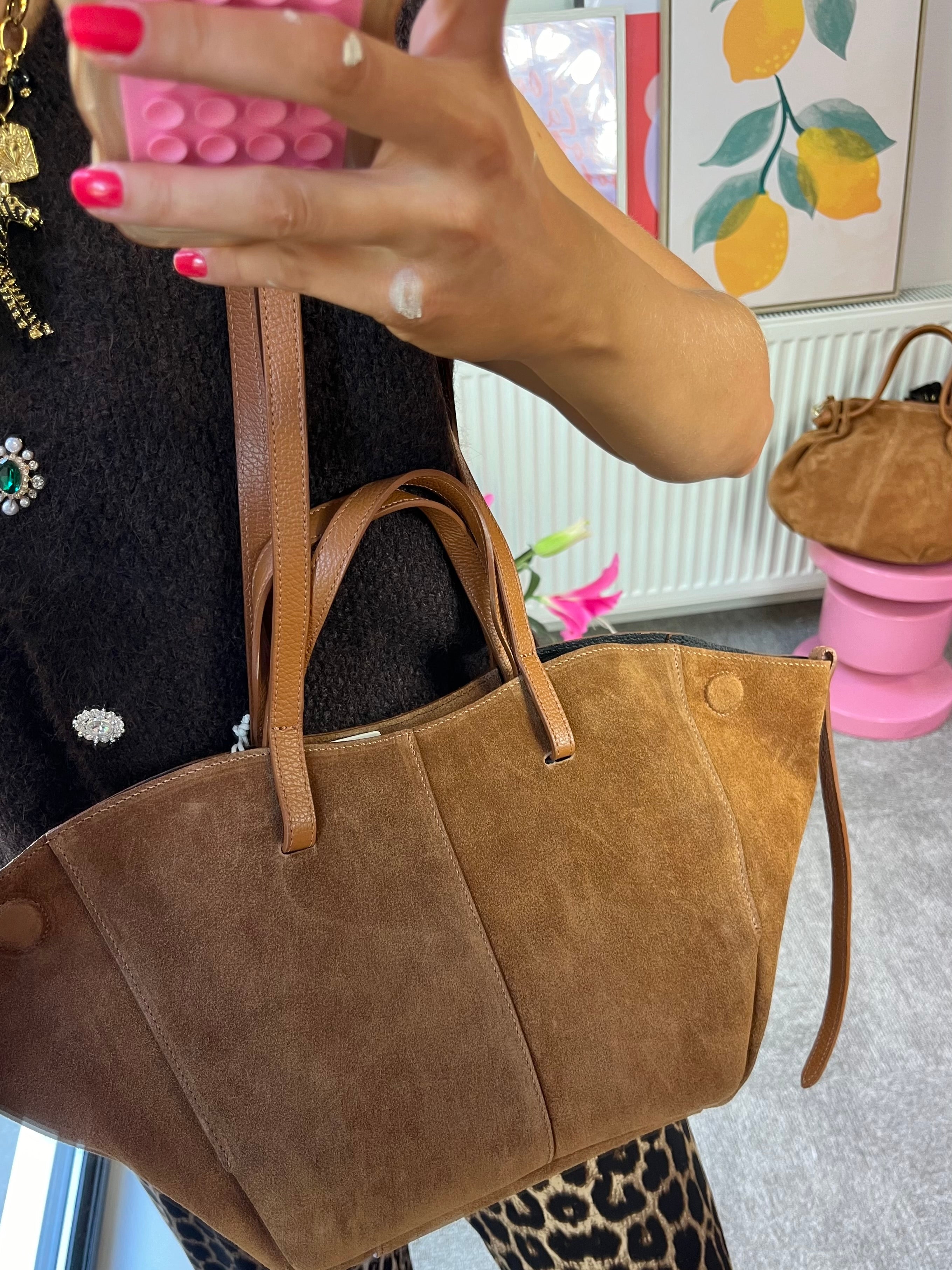 SAAR MUSTHAVE BAG COGNAC