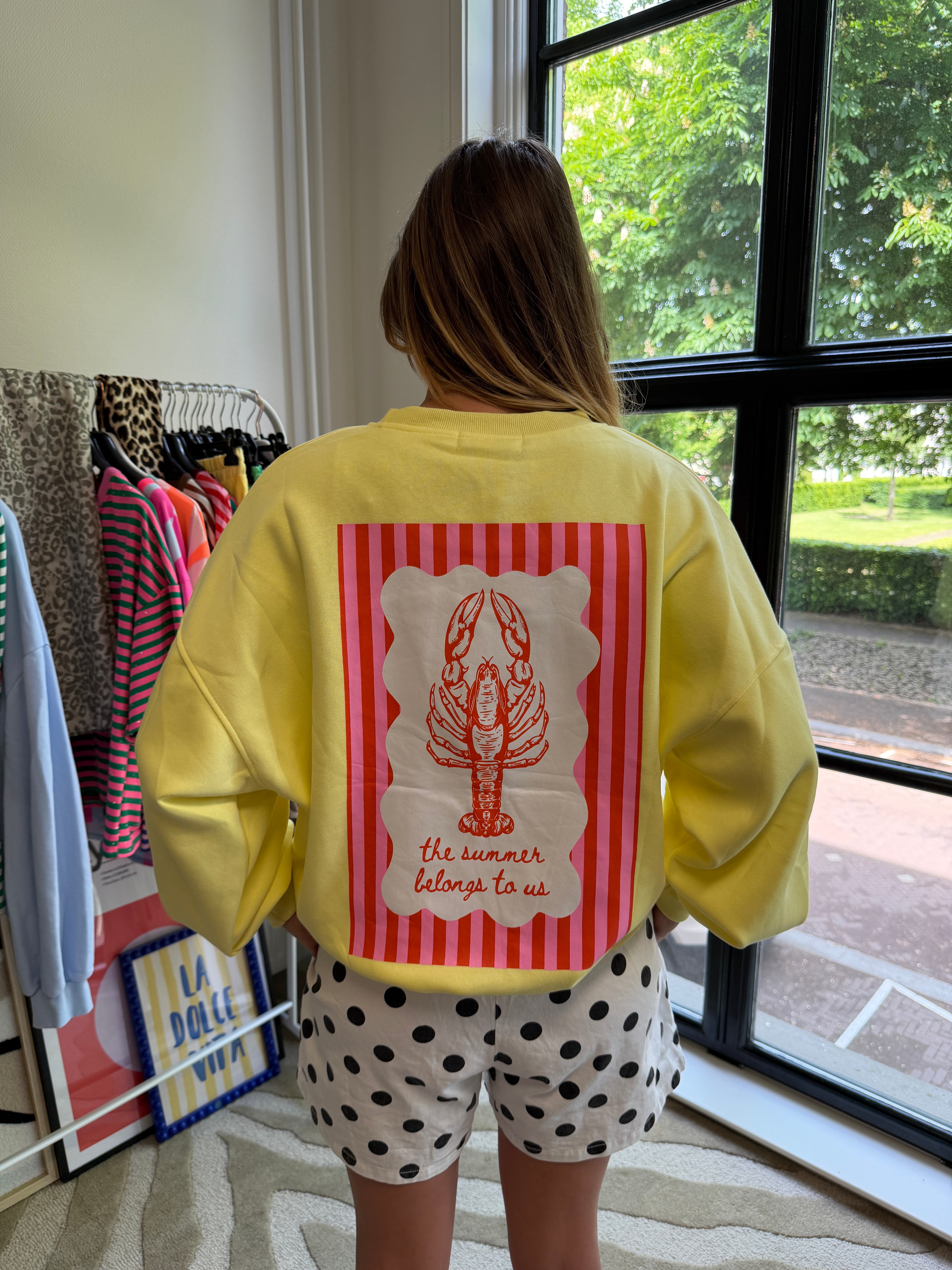 SUMMER VIBES SWEATER BUTTERYELLOW